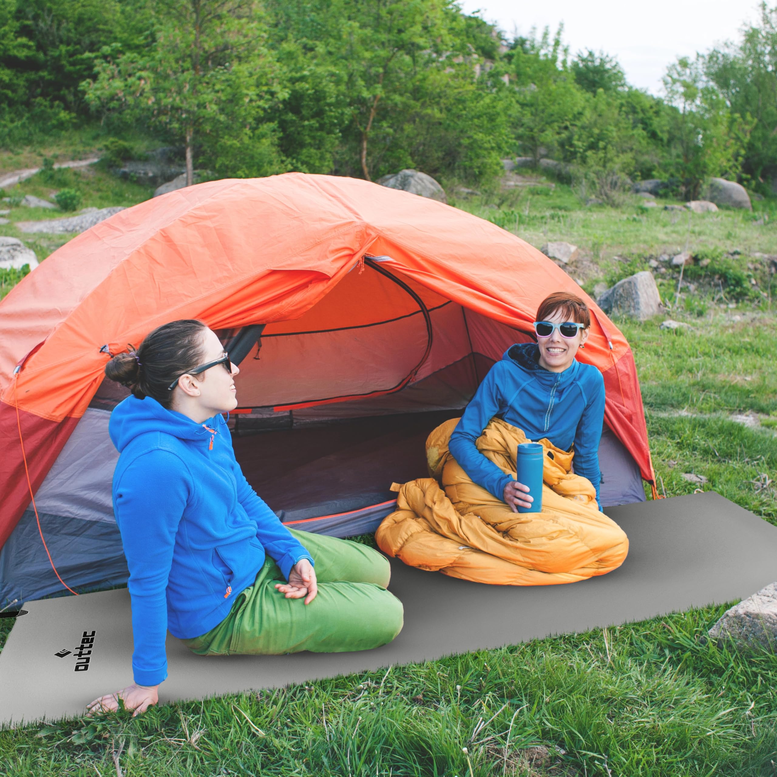 Outtec Ultralight Outdoor Insulation Mat with 2 Compression Straps, Foam Sleeping Mats for Camping, Aluminium Insulation Mat, Ultralight Sleeping Mat 
