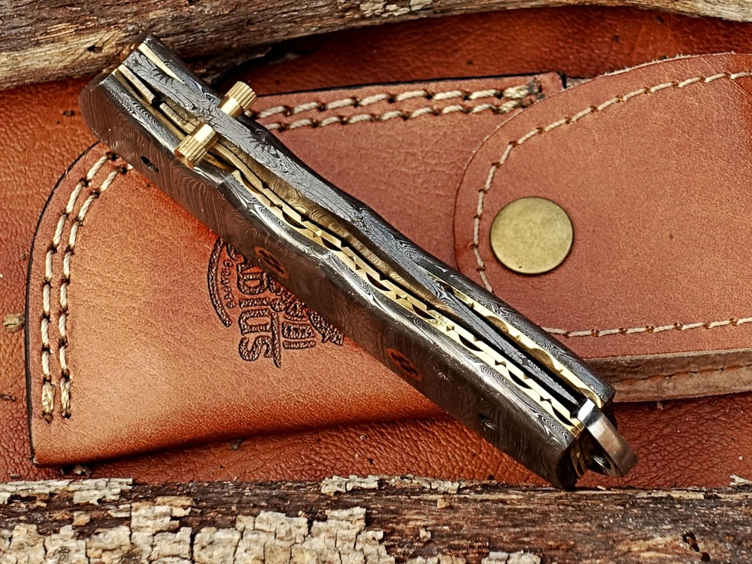 | Viking Explorer Folding Knife made from Damascus Steel: Unleash Your Inner Adventurer with This Compact and Stylish EDC Tool – Precision Craftsmanship, Portability, and Versatility in One Sleek Package!"