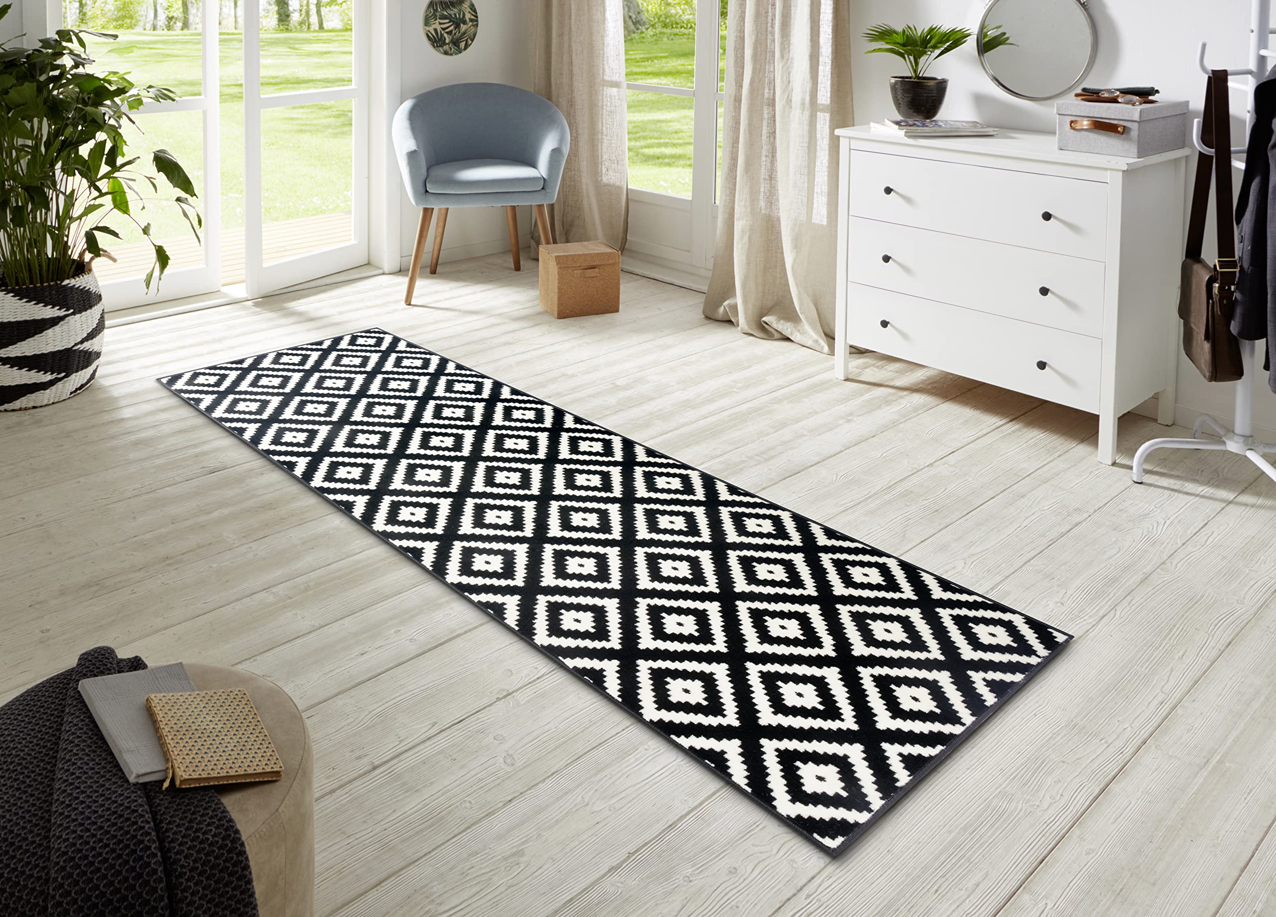 Hanse Home Teppich Raute – Wohnzimmerteppich Kurzflor Skandi Rauten Muster Modern Velours Teppich für Esszimmer, Wohnzimmer, Kinderzimmer, Flur, Schlafzimmer, Küche – Schwarz Creme, 80x200cm