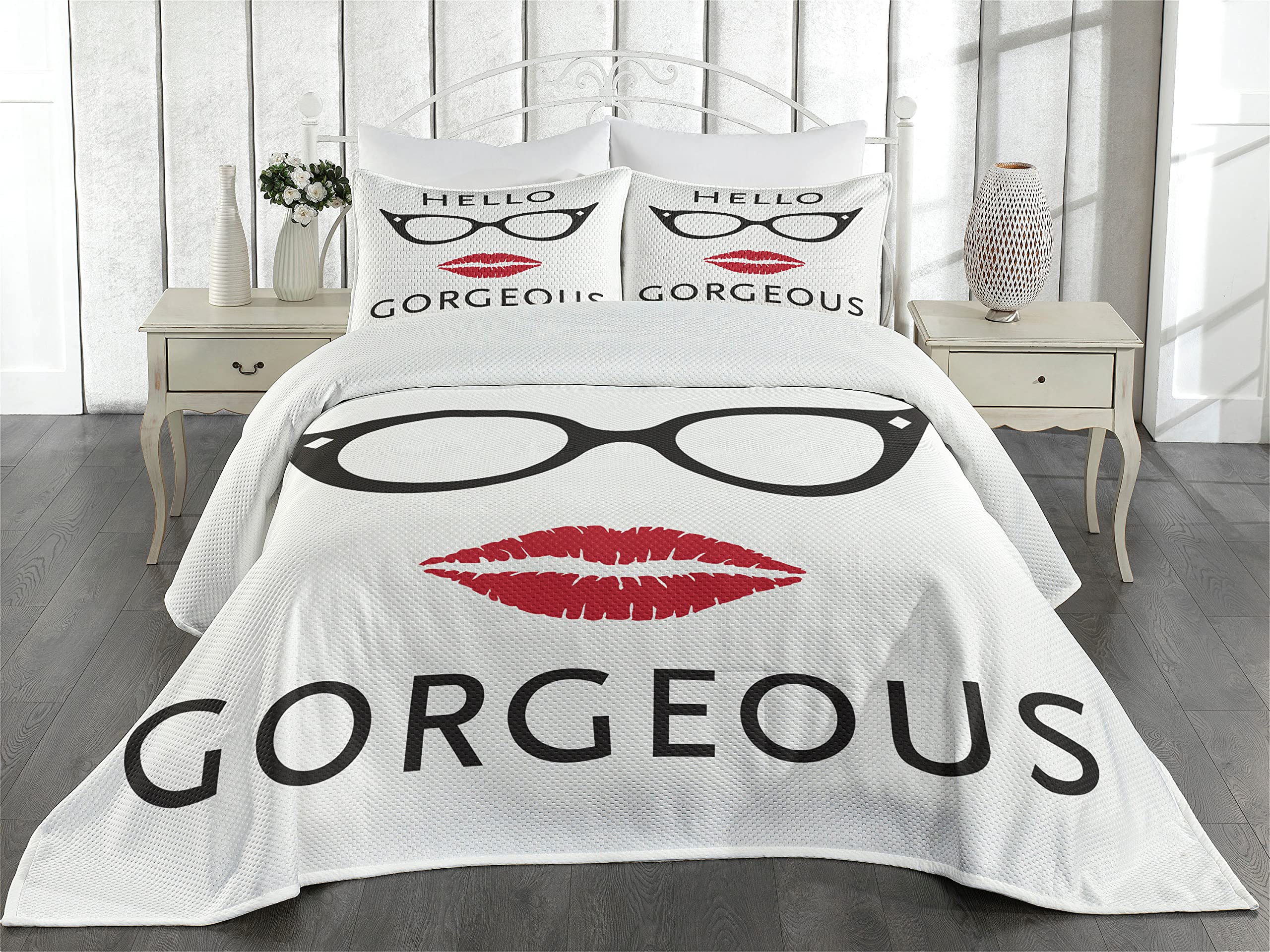 Ambesonne Hello Gorgeous Coverlet, Retro Eyeglasses and Red Lipstick Themed Phrase for Women and Girl, 2 Piece Decorative Quilted Bedspread Set with 1 Pillow Sham, Twin Size, Black White and Ruby