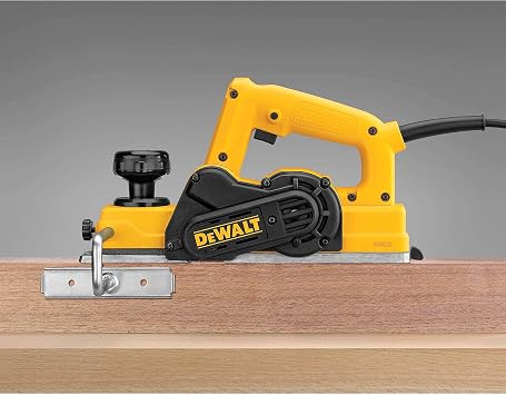 DEWALT Hand Planer Kit, 5.5-Amp, 3-1/4-Inch (D26677K)