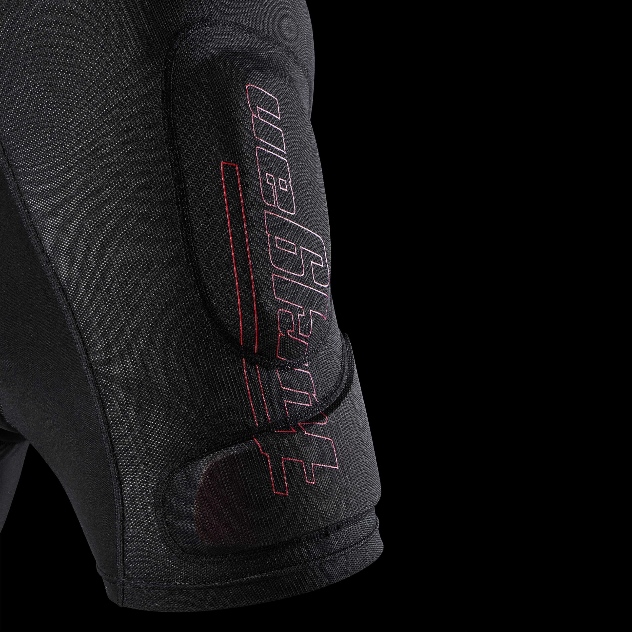 Furygan X-Road Short D3o X-Road Short D3O - Protección Ligera y Flexible, Comodidad con Bandas Antideslizantes y transpirabilidad. Refuerzo en Las Nalgas - Deporte Hombre