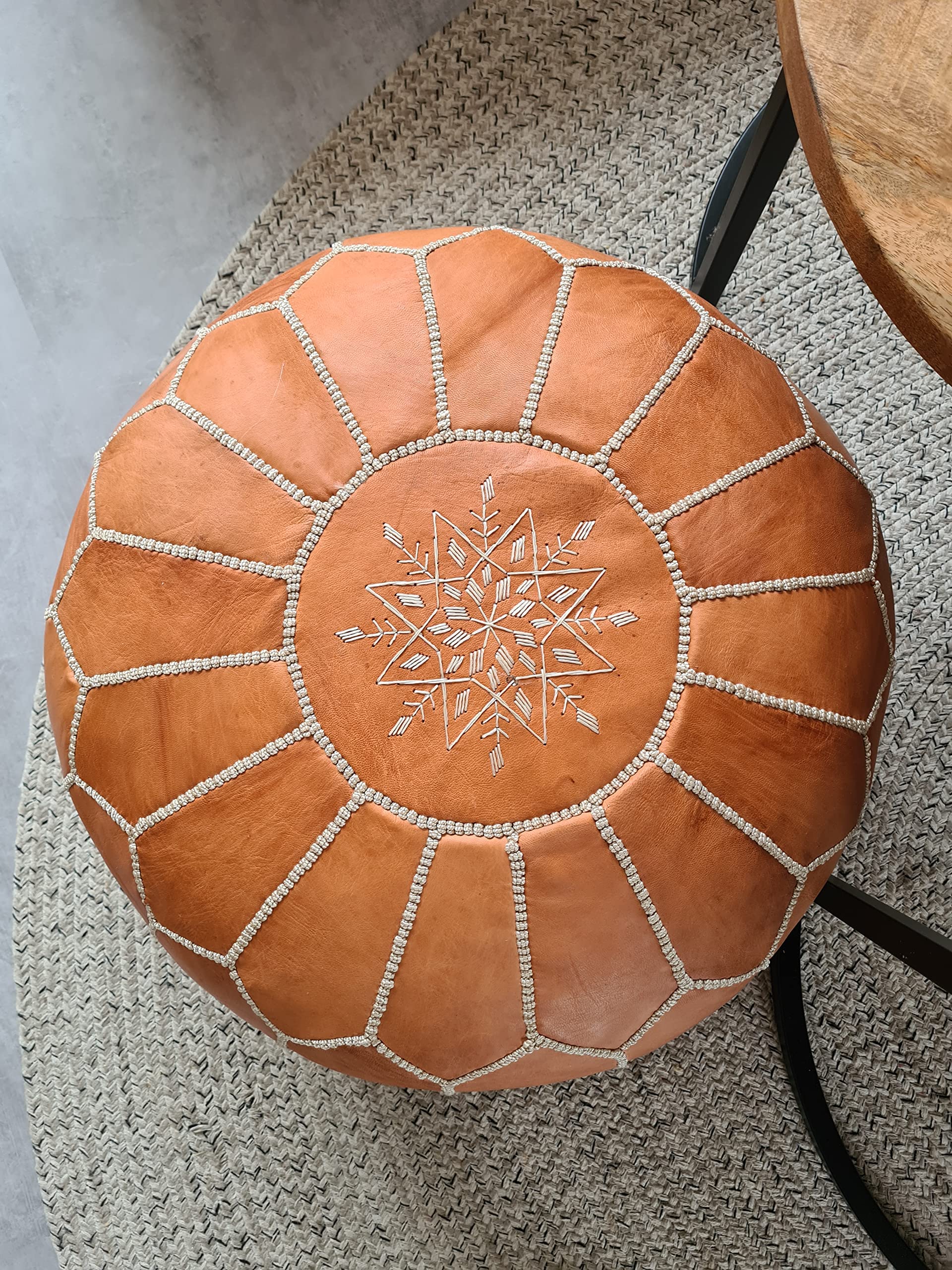 Amazon｜モロッコ本革プーフ - コニャックブラウン