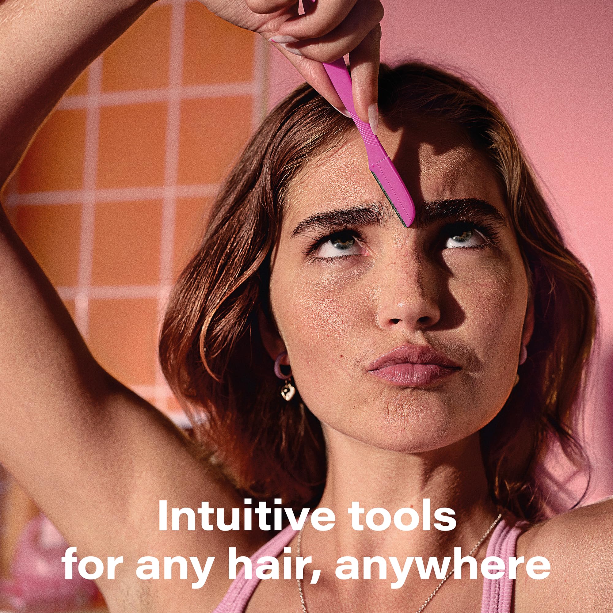 Wilkinson Sword Intuition rasoio per sopracciglia, confezione XL con 5 beauty tool e 1 cappuccio di precisione