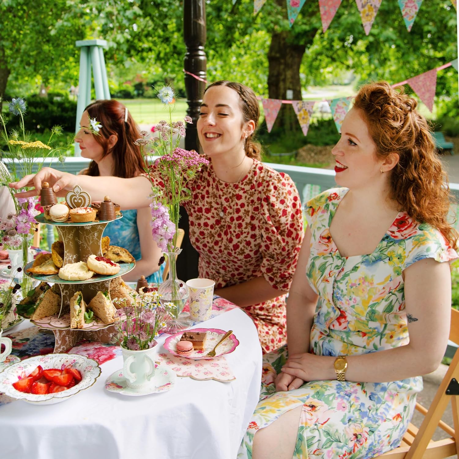 Talking Tables 144 x Vintage Floral Paper Plates Bulk Pack Pink Yellow, Truly Scrumptious Table Decorations, Disposable Tableware, Birthday, Mother's Day, Afternoon Tea Party, Baby Shower, 7’ - Image 7