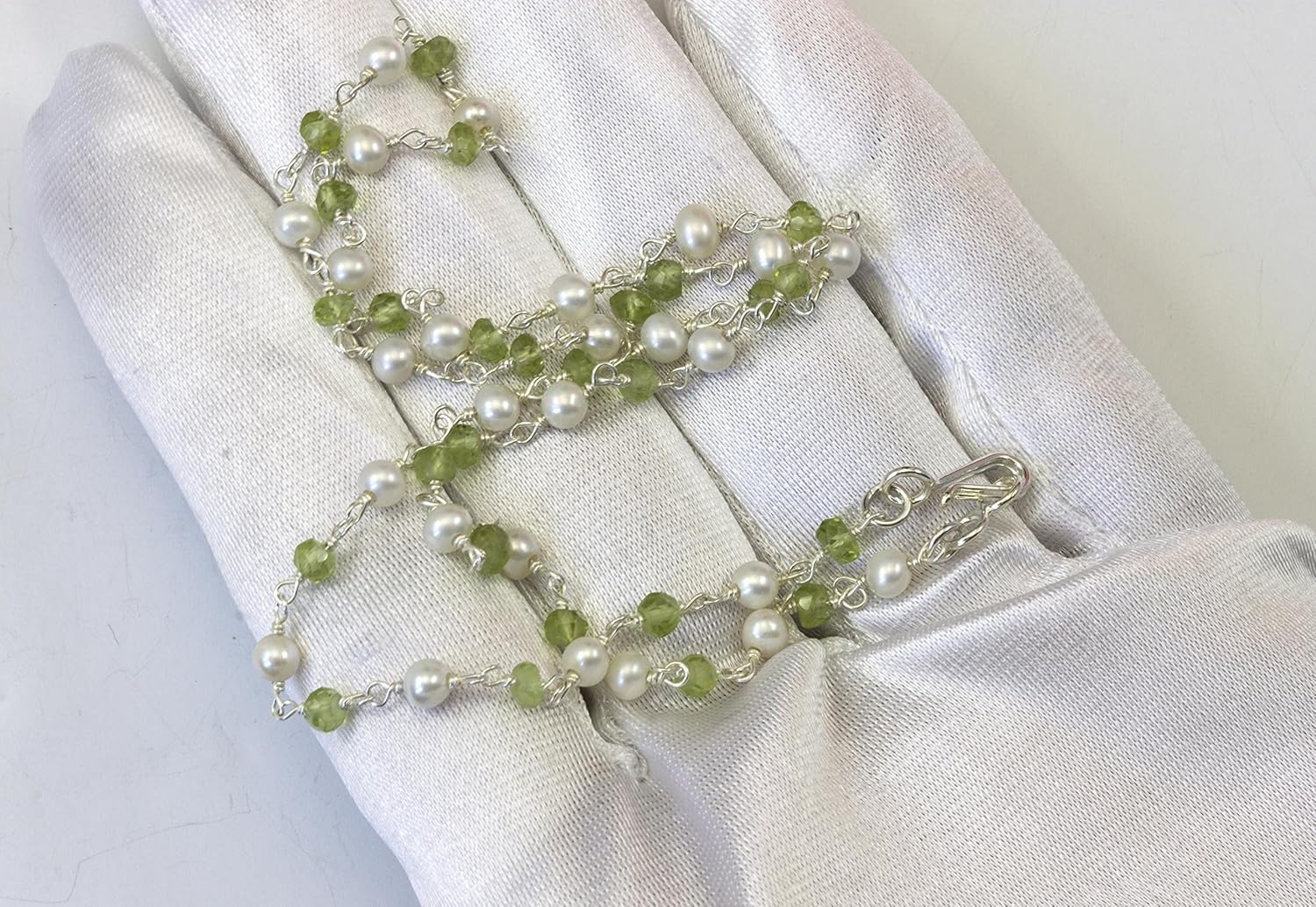 Spyglass Designs Sterling And Silvertone Peridot White Freshwater Cultured Pearl Necklace Beaded Chain Link (3.0-3.5mm), 18"