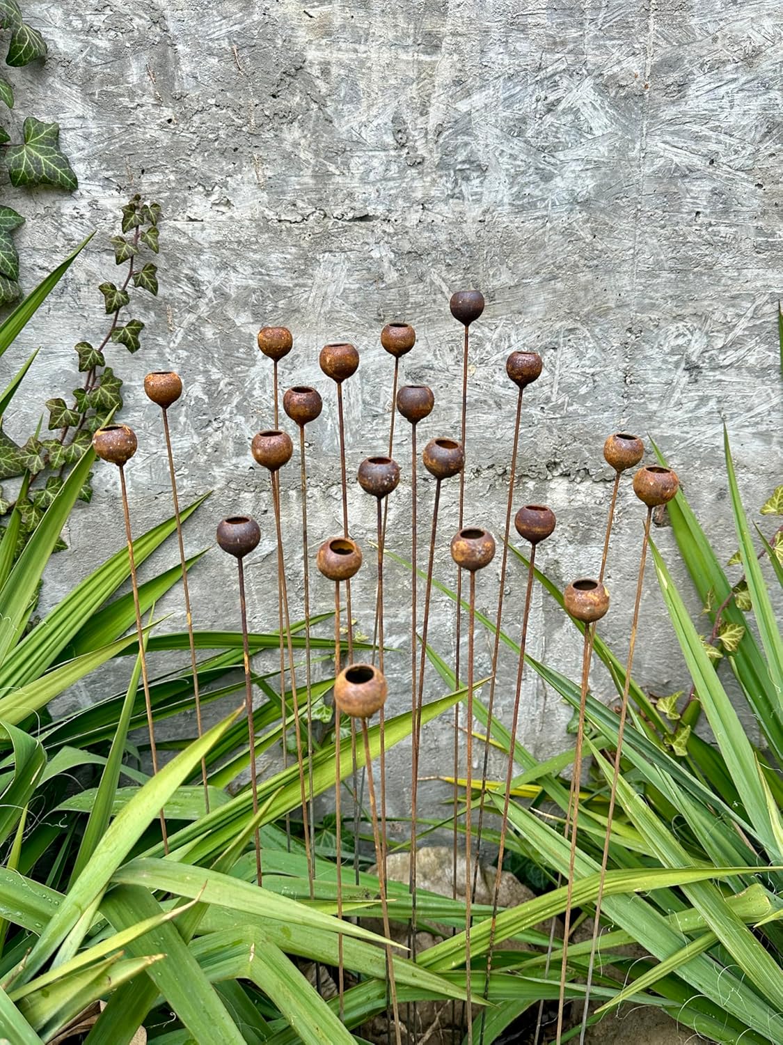 Rusty Tiny Flowers Set of 20, Flowers Garden Decor, Metal rain Catchers, Yard Art, Authentic Garden Decor