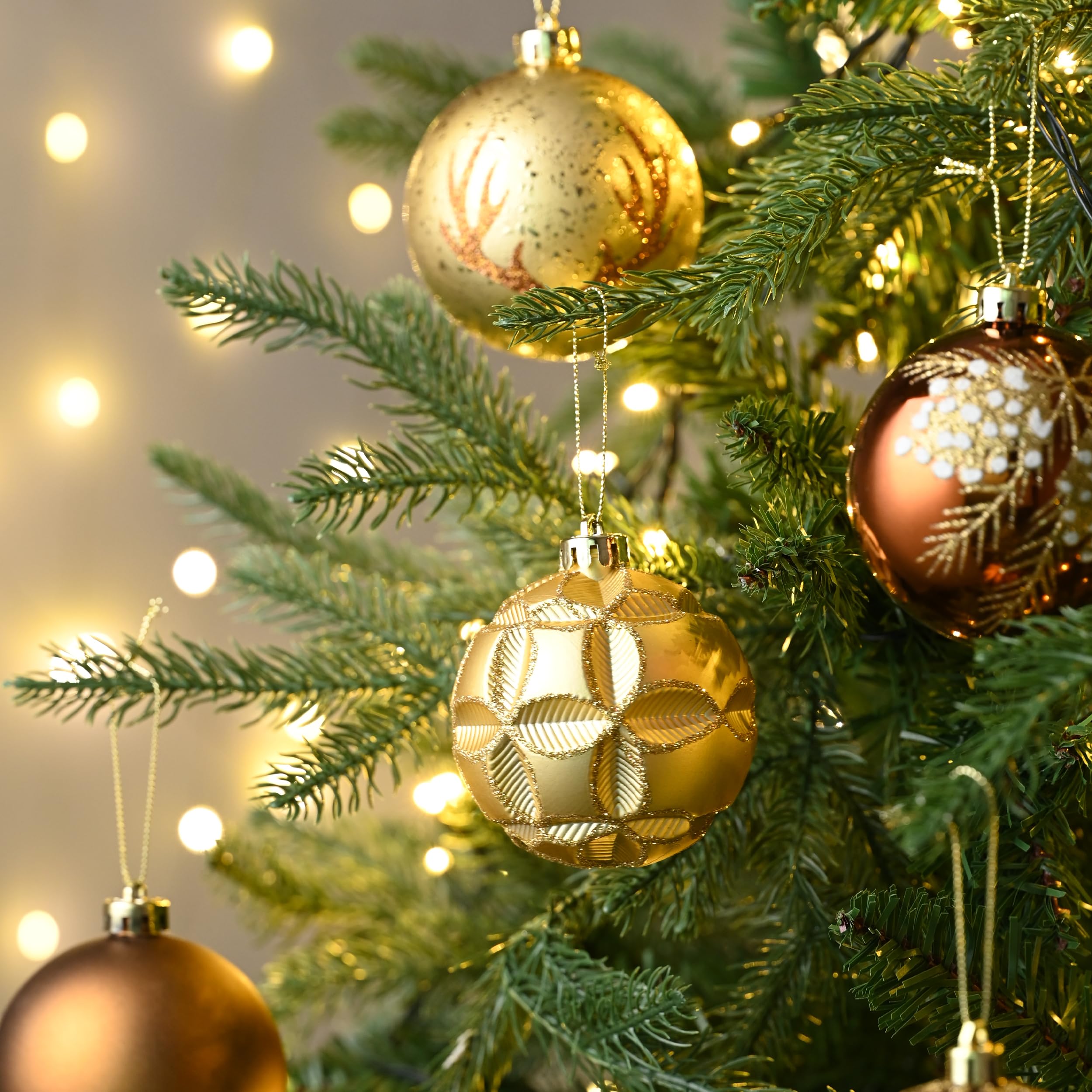Valery Madelyn Boule de Noël 16 carats 80 mm en cuivre doré et incassable, décoration de sapin de Noël à thème avec jupe de sapin (non incluse)