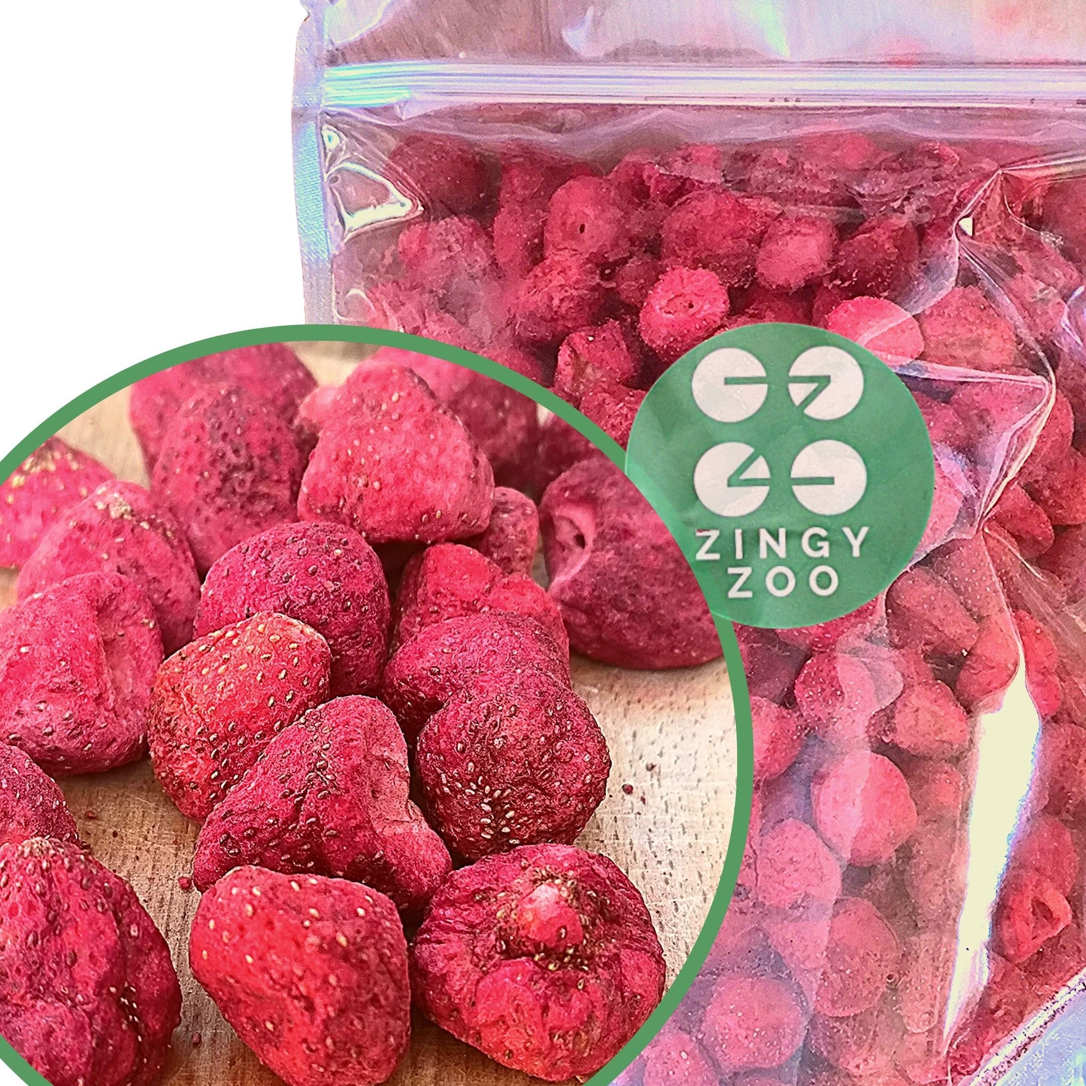 Freeze Dried Fruit Whole Strawberry | XL 300g Natural Premium Freeze Dried Sweets Crunchy Freeze Dried Strawberries | Raw Baking, Smoothies or Cake Decoration | Whle Dry Strawberries | ZingyZoo