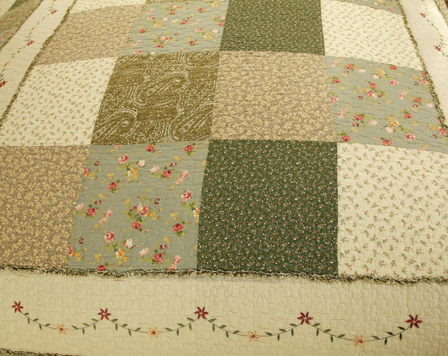 vctops Floral Embroidery Cotton Quilted Bedspread Quilt Sets Queen Size 3 Pieces Lightweight Patchwork Coverlet 1 Quilt and 2 Pillow Shams (Floral, Queen)