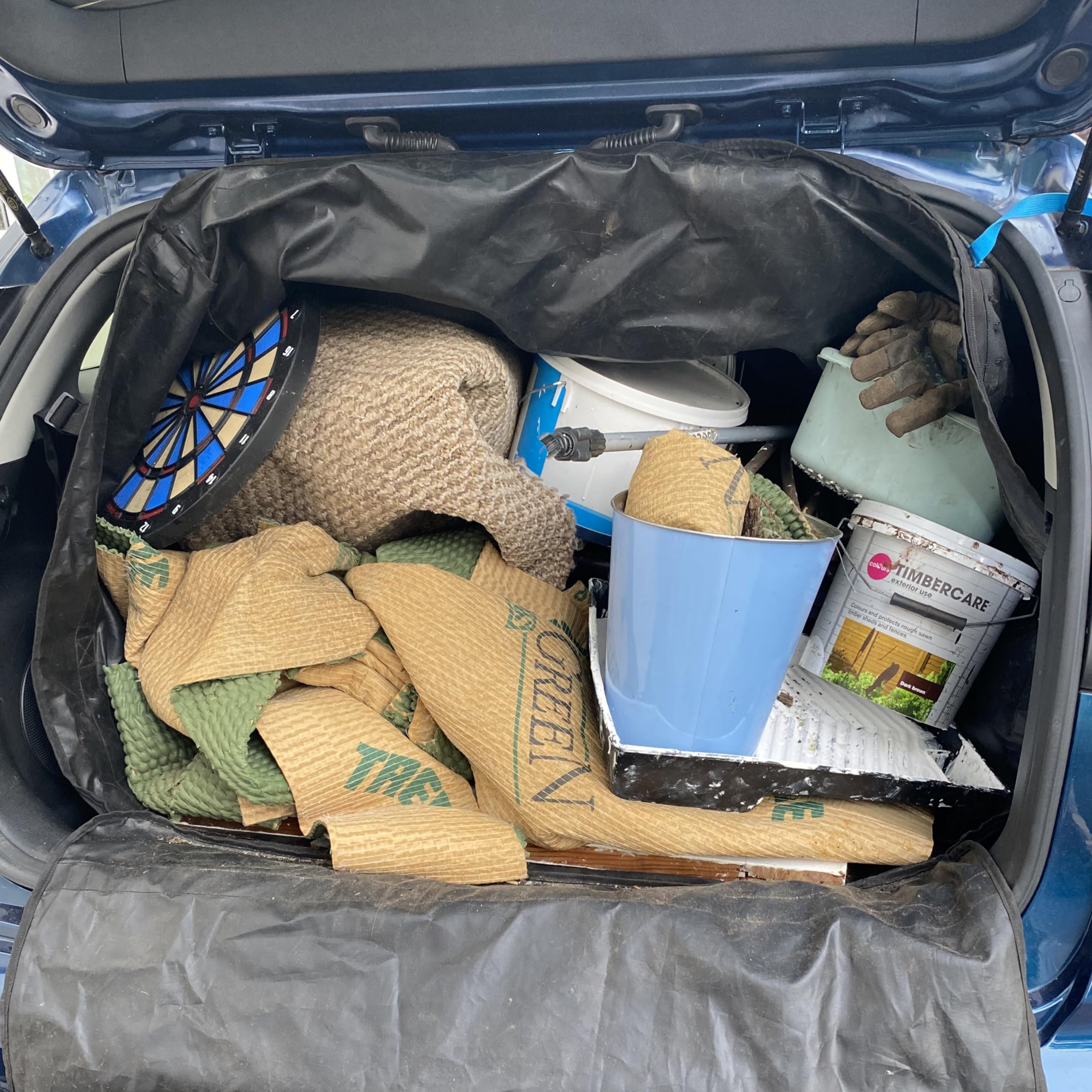 Classic,Universal Auto Auskleidung Tasche und Kofferraumschutz,passend für fast alle Schrägheck-SUV, 4x4 und Kombi, Feuchtigkeit und Insekten,Riesiges Fassungsvermögen von 1200 Liter