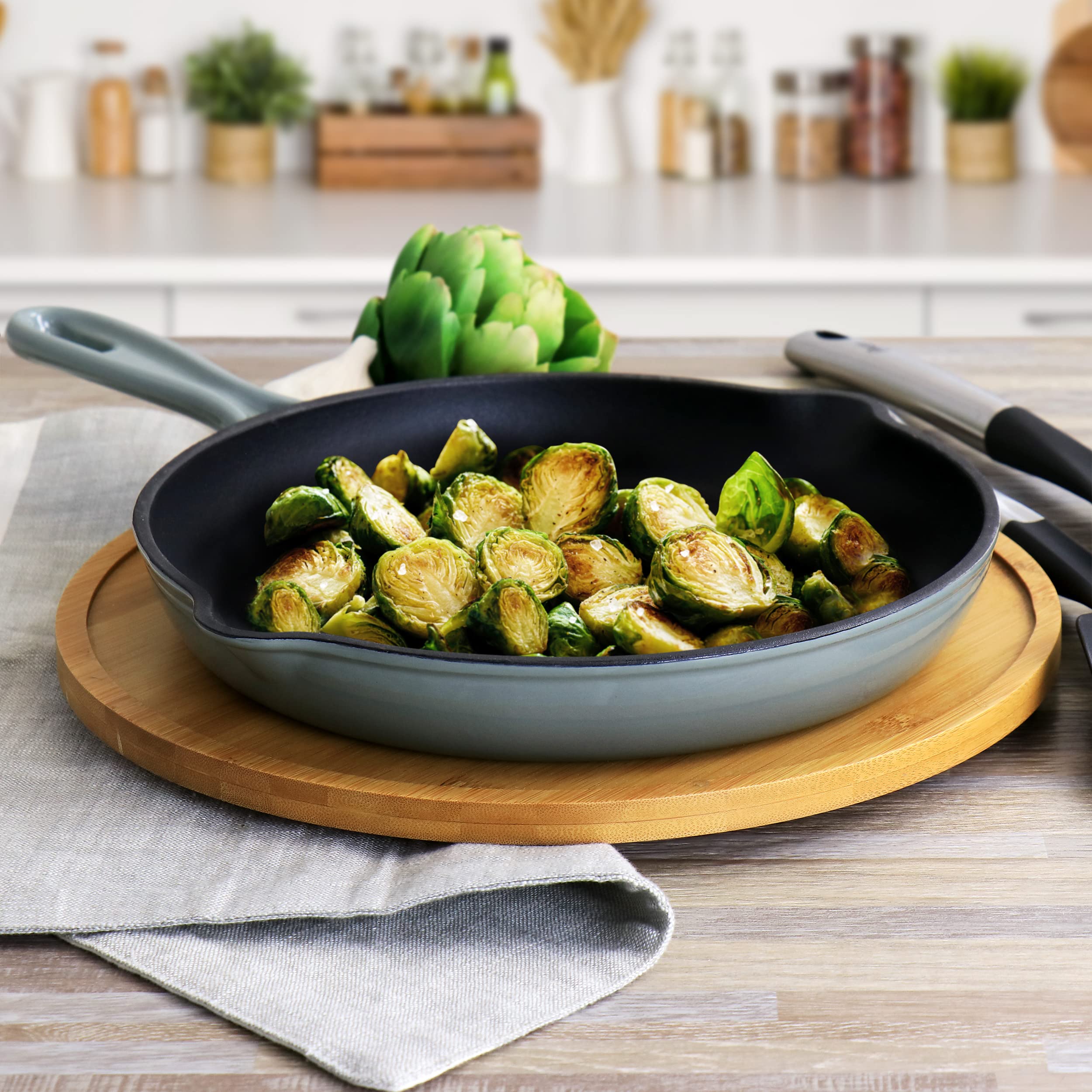 Amazon.com: MegaChef Round 10.25 Inch Enameled Cast Iron Skillet