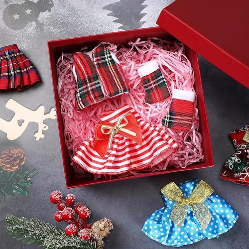 Miniatura 4 de Jerify Juego de 24 accesorios de muñeca elfo de Navidad, incluye faldas, bata de baño blanca, saco de dormir a cuadros, chaleco esponjoso, bufanda,
