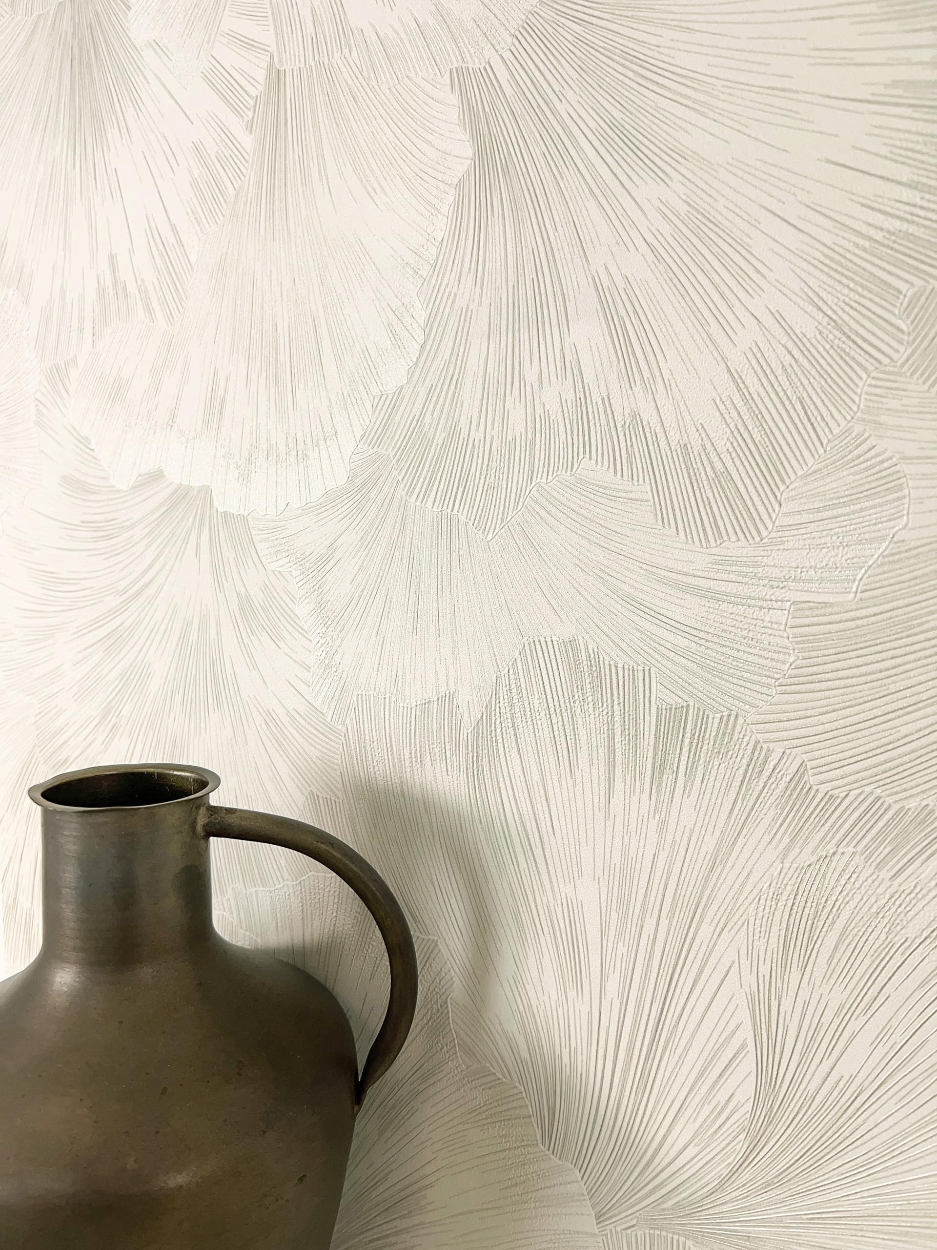 Papier peint jungle crème intissé lessivable avec grands palmiers blancs