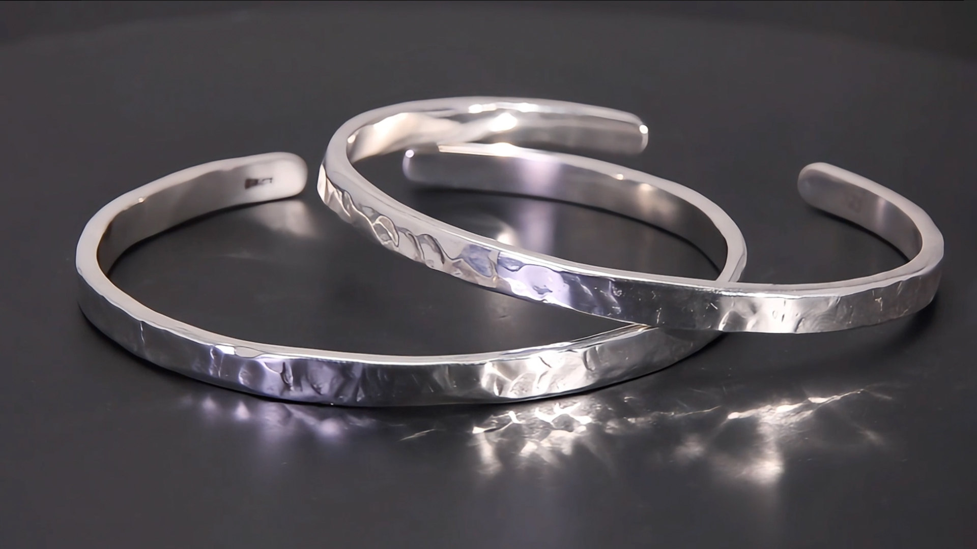 Pulsera minimalista de plata esterlina 925 martillada 4mm miniatura 7