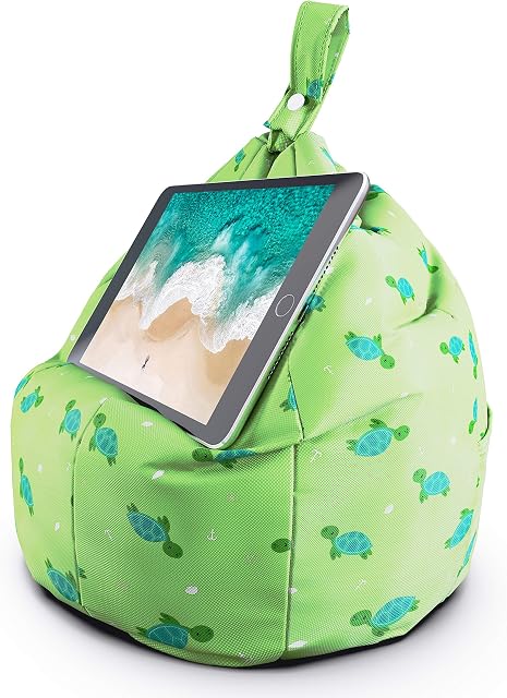 Planet Buddies Tablet & iPad Stand, Cushion Tablet Holder, Ideal for iPad, Samsung, Huawei or any Tablet Up to 12.9 inches, Two Pockets for Storage, Ergonomic Design - Green Turtle