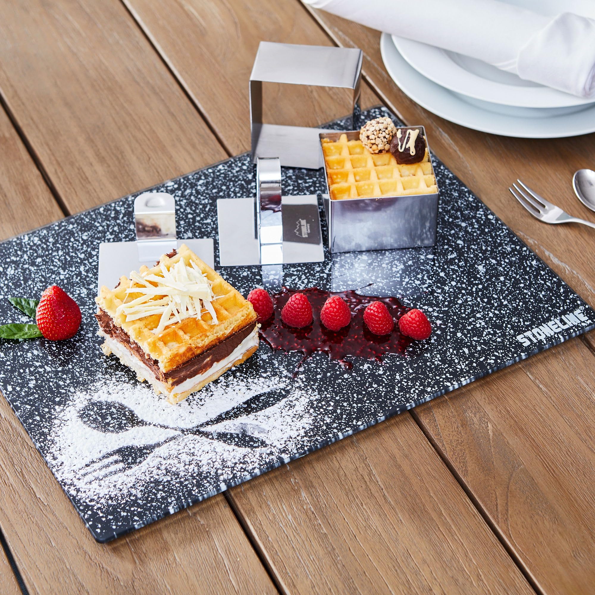 STONELINE Set di Coppapasta 8 Pezzi, Anelli per Torte 8x8 cm, Altezza 5 cm, in Acciaio Inox, Quadrato, Pressa Stantuffo Paletta Base, Stampo Rettangolare Coppa Pasta per Torte Dessert Mousse Alimenti