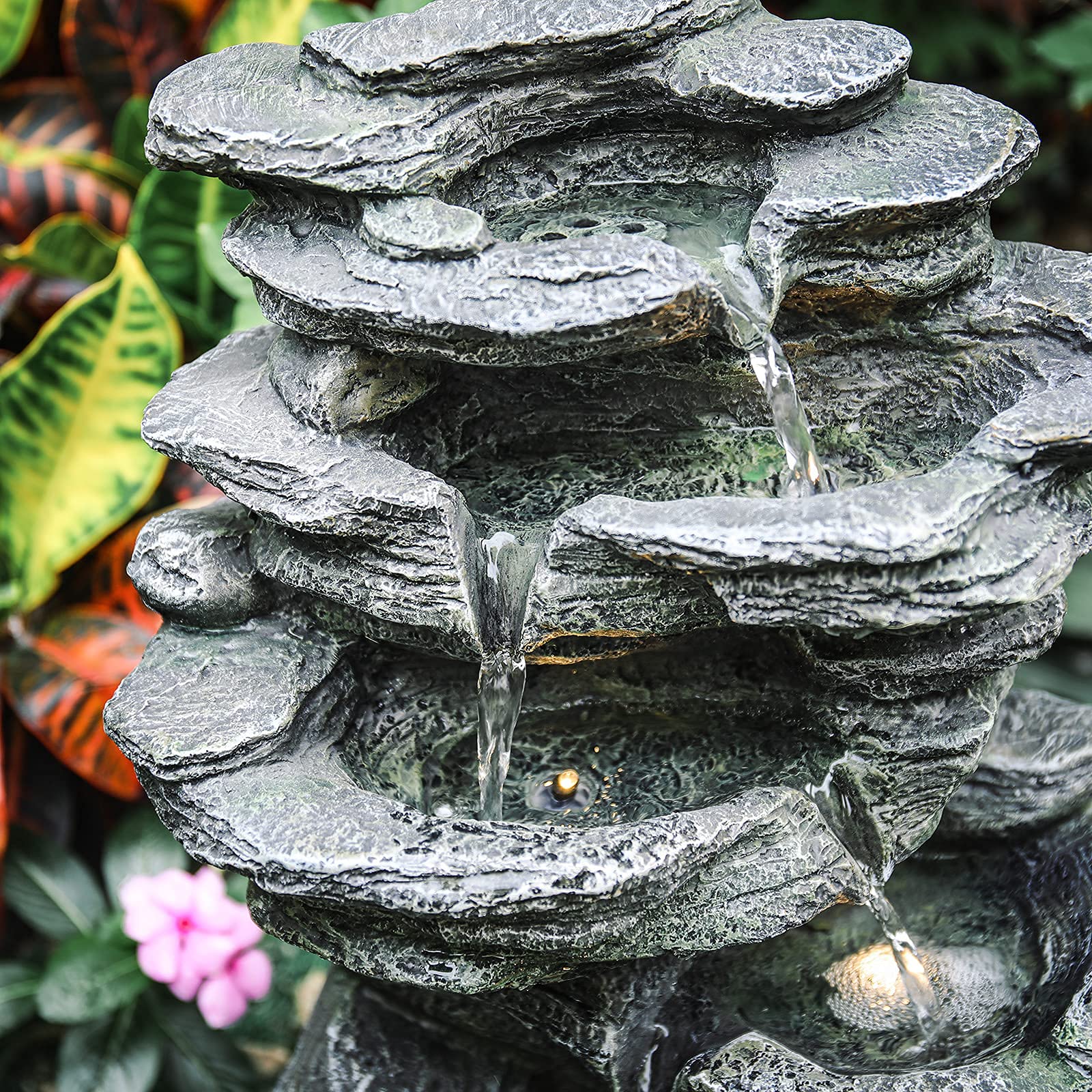 BTGGG Solarbrunnen für Draußen, Kaskaden Steingarten Solar Springbrunnen Gartenbrunnen mit LED-Licht für Außen Solar Wasserspiel Wasserfall Brunnen mit Solarpanel für Garten,Teich,Terrasse