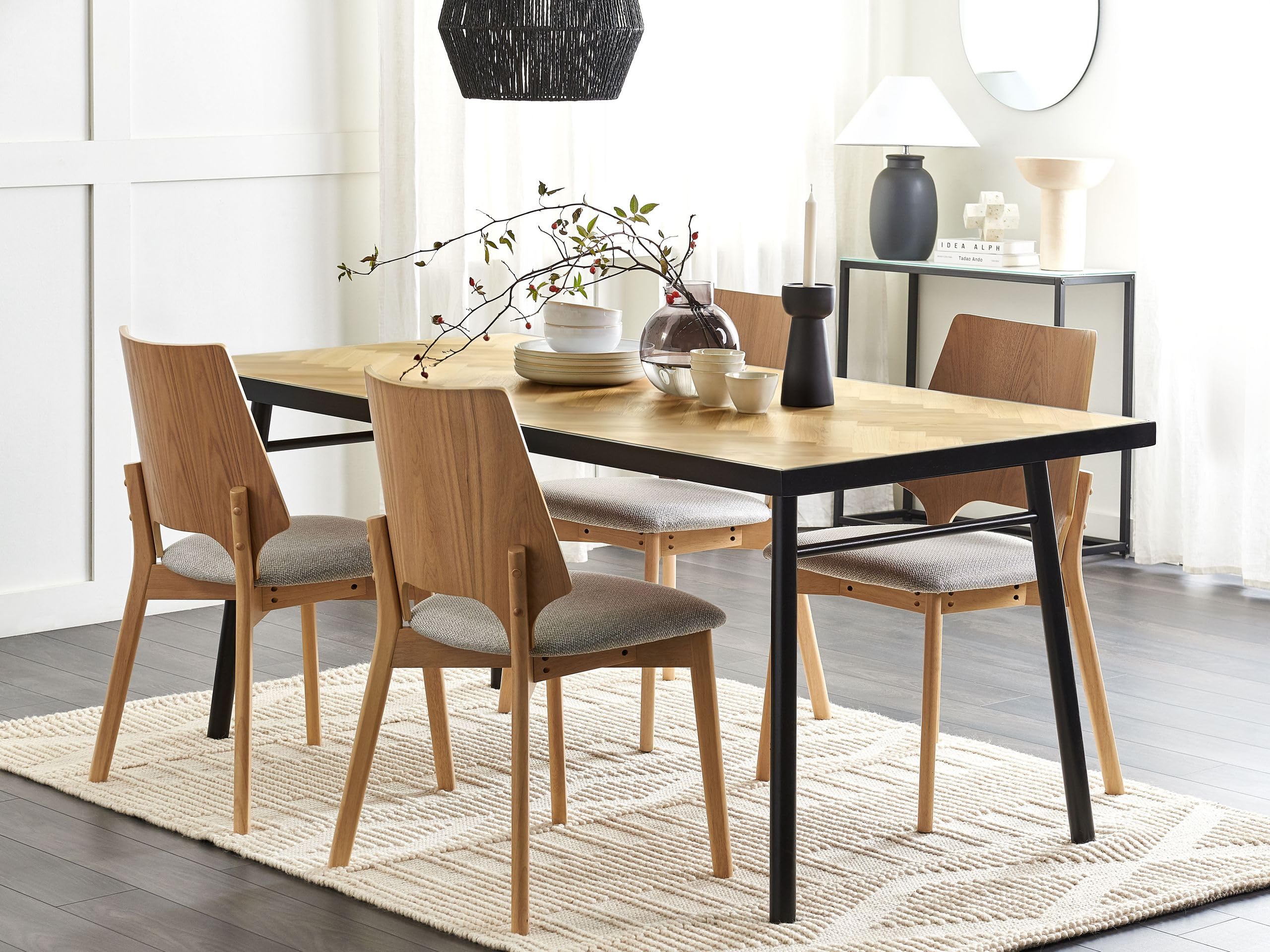 Beliani Esstisch helle Esche Holzoptik 180x90 cm für 6 Personen Holzbeine schwarz Ivorie