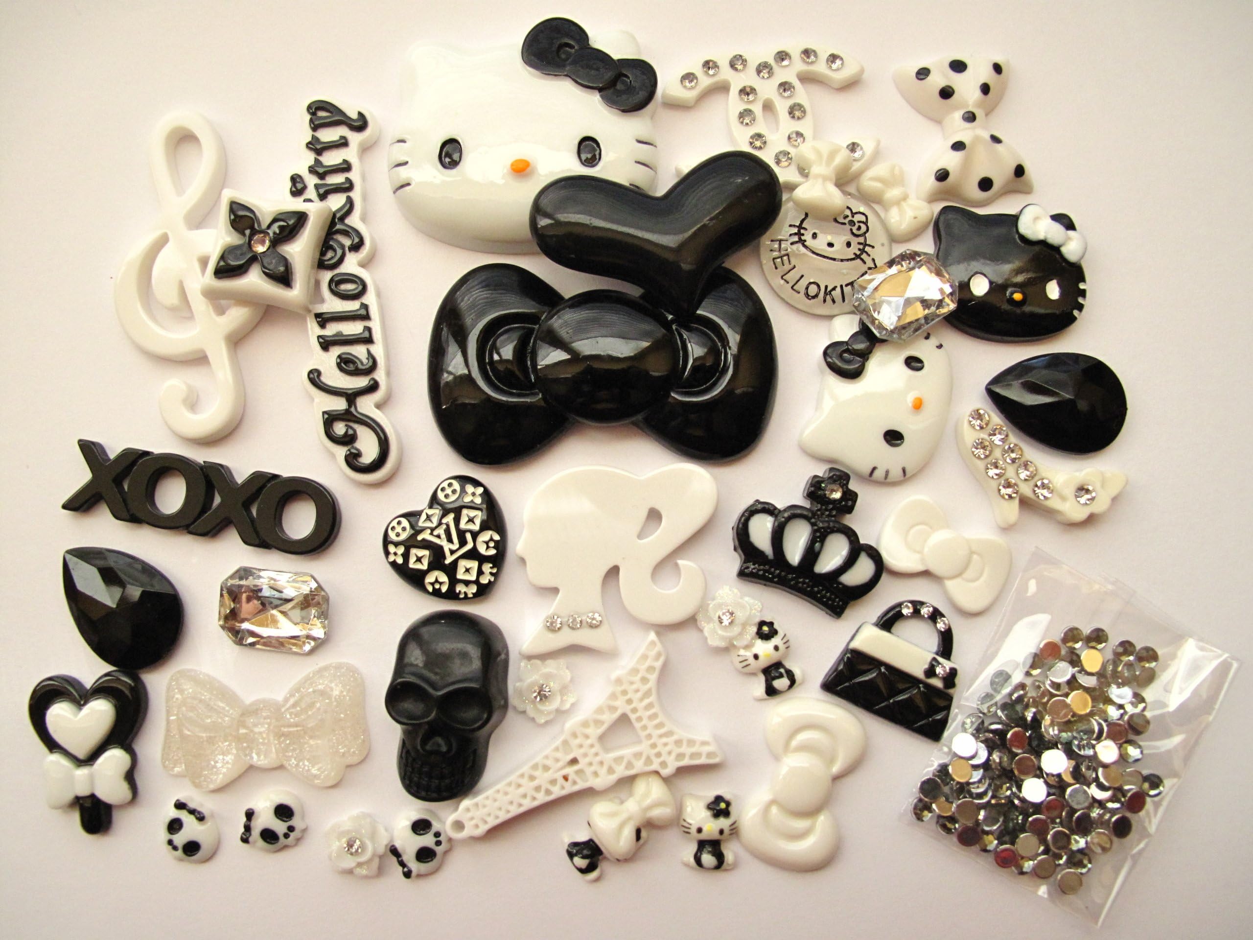 36 Mix White / Black HK Bling Bling Flat Back Resin Cabochon & Rhinestone Deco Kit Cell Phone