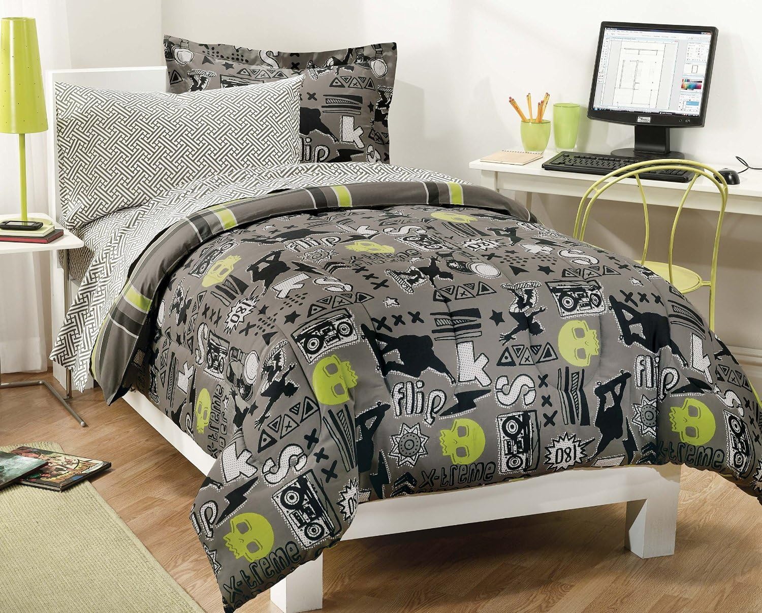 My Room Extreme Skateboarding Boys Comforter Set With 180Tc Sheets, Gray, Full