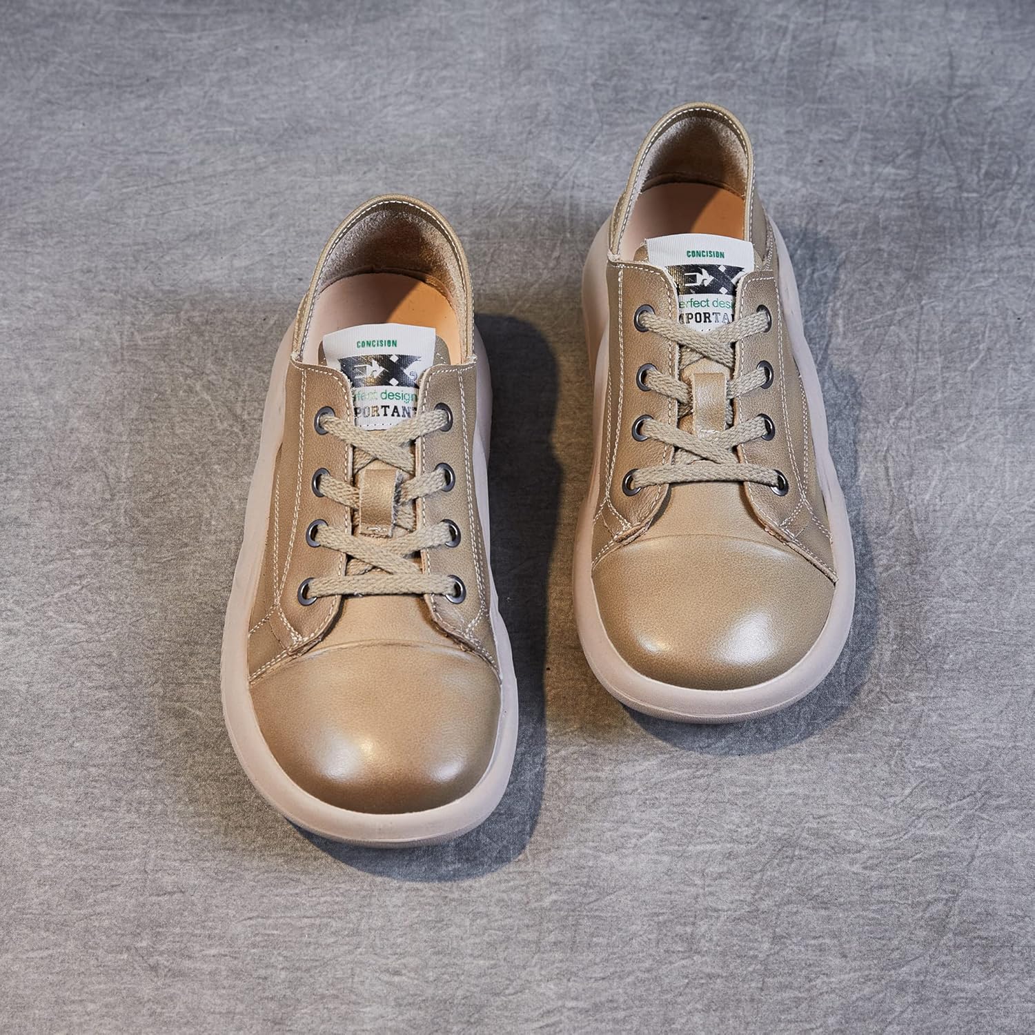 MIDIRO] カジュアルシューズ レディース スニーカー ウォーキングシュー dショッピング |moz ウォーキングシューズ レディース モズ スニーカー  レディース おしゃれ 黒 3e ローカット 軽量 ゆったり 幅広 シンプル 北欧 ブランド カジュアル ナチュラル ランニング ... [MIDIRO] カジュアルシューズ レディース スニーカー ウォーキングシューズ 本革 着やすい 柔らかく快適 厚い底