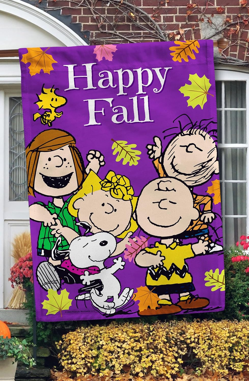 Flagology.com, PEANUTS® Dancing in Fall Friends – House Flag 28" x 40", Outdoor Flag, Exclusive Premium Fabric, Officially Licensed PEANUTS®, Fall, Autumn