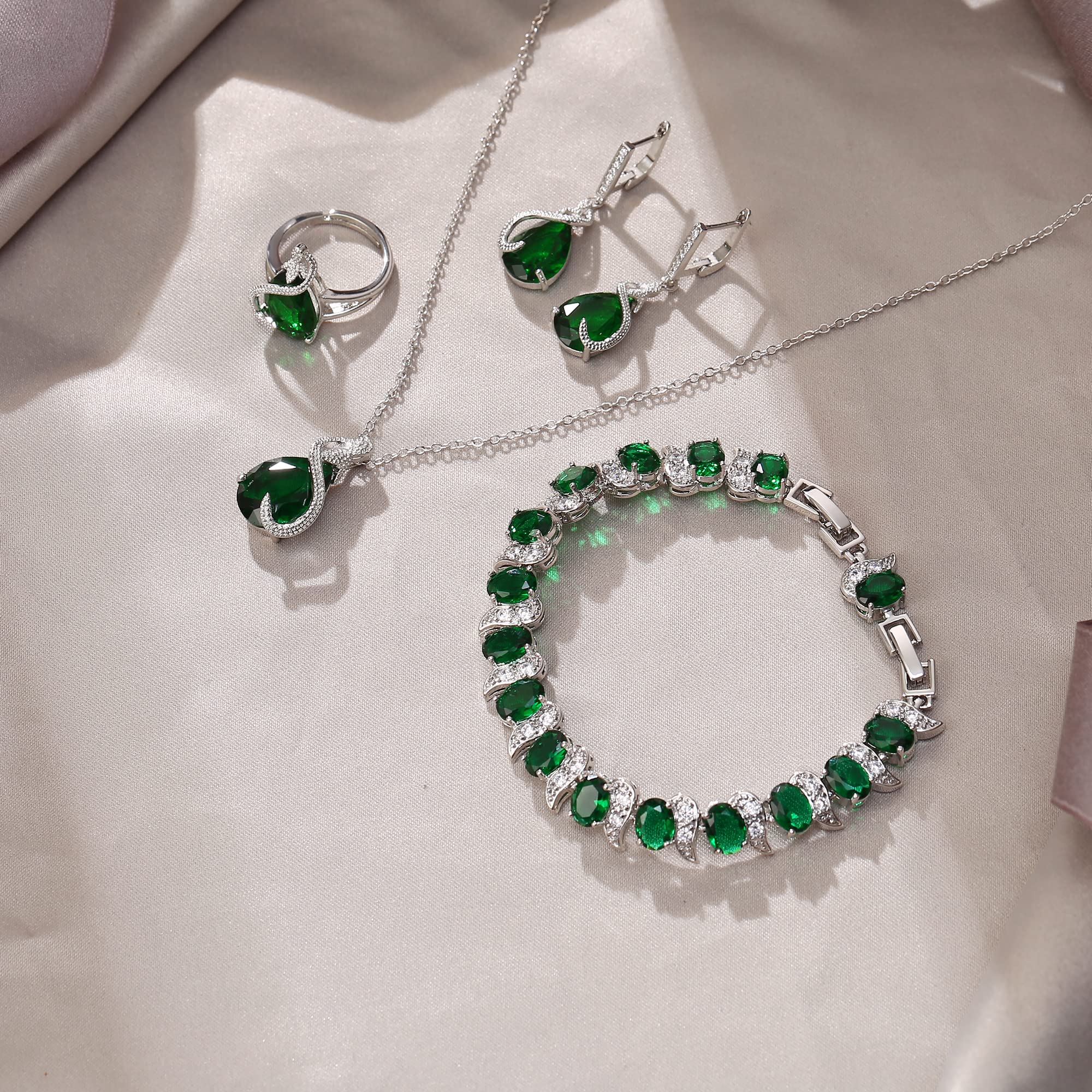 EVER FAITH Goccia Zirconia cubica Set di gioielli per la sposa damigella d'onore, Glamour Collana Orecchini Bracciale Tennis Aperto Set di anelli per le donne Partito