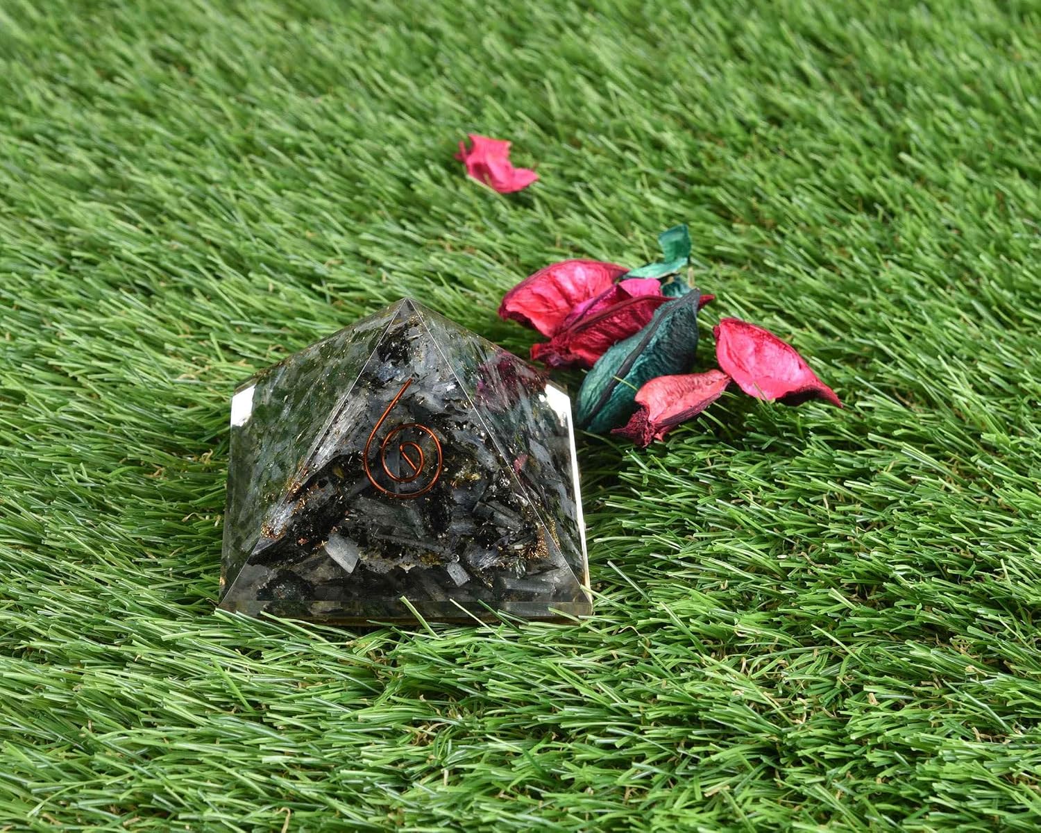 Blessfull Healing Reiki Stone Gift Labradorite with Copper Logo Pyramid Chakra