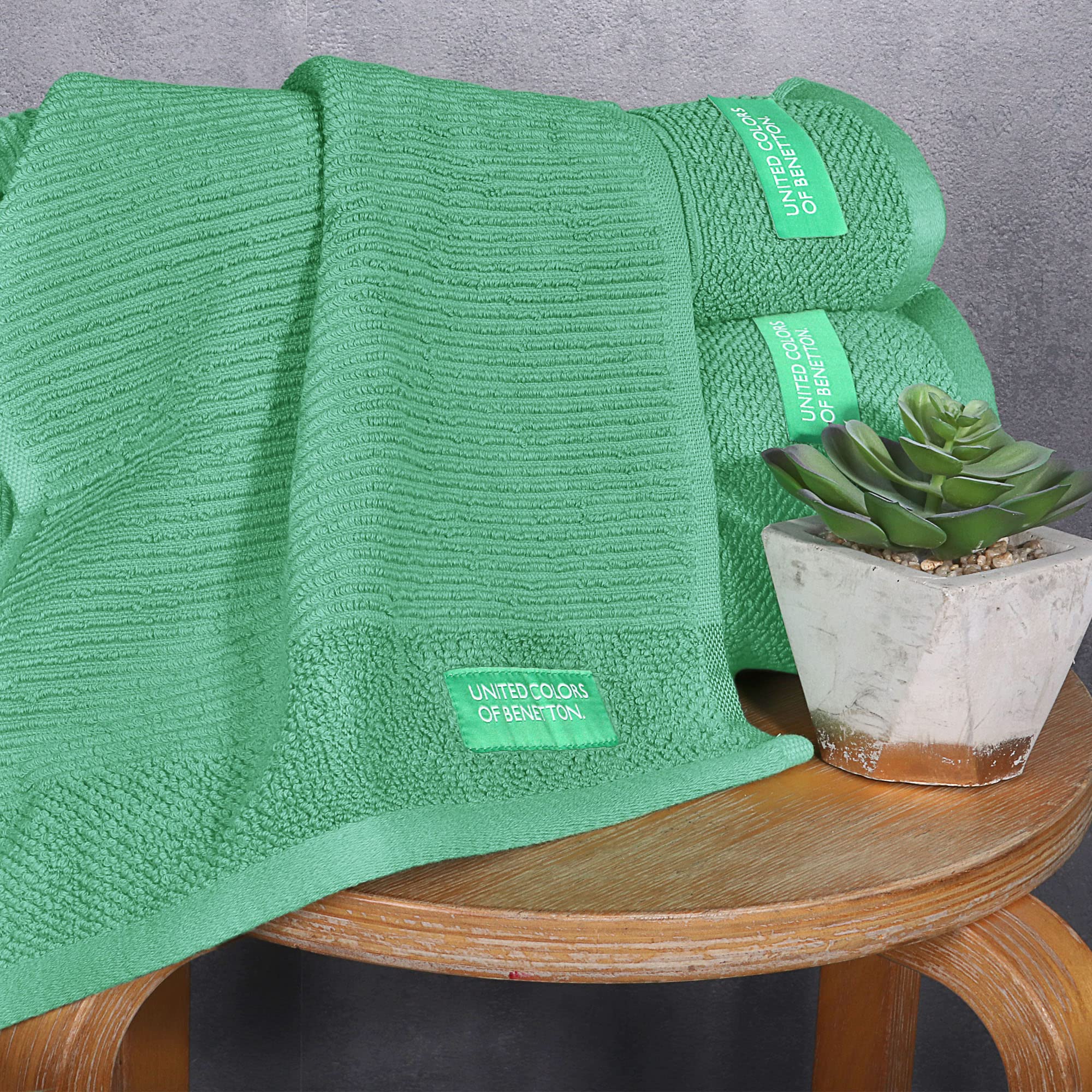 Benetton Pack de 2 - Set de 3 Toallas de Baño, Cada Uno en Color Azul y Otras en Verde