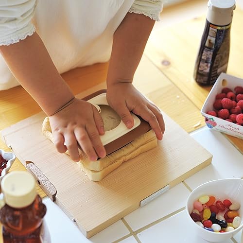 Miniatura 2 de Akebono 1 x Sando de Panda - Cortador de sándwich japonés