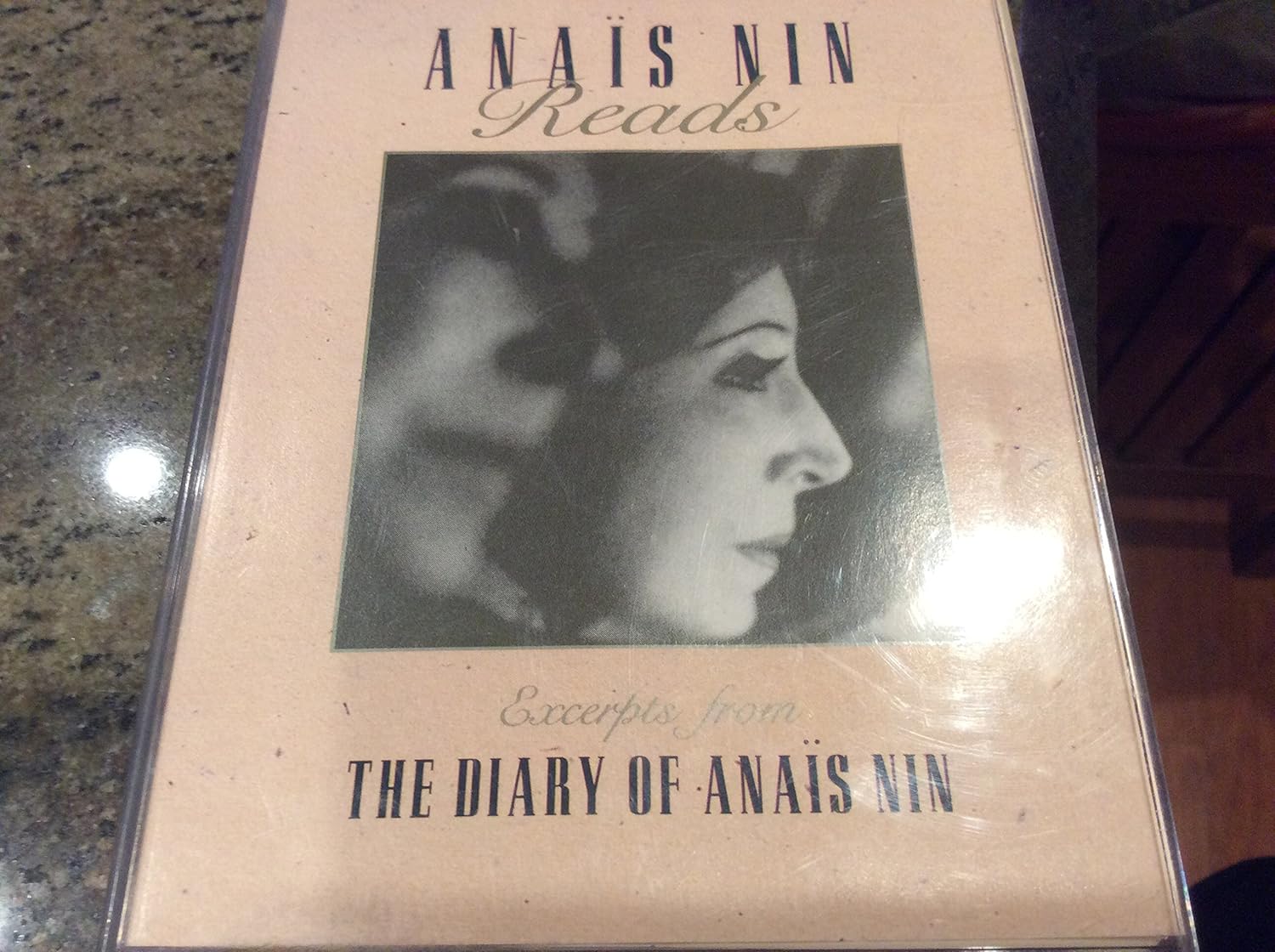 Anais Nin Reads: Nin, Anais, Nin, Anais: 9781559948364: Amazon.com: Books