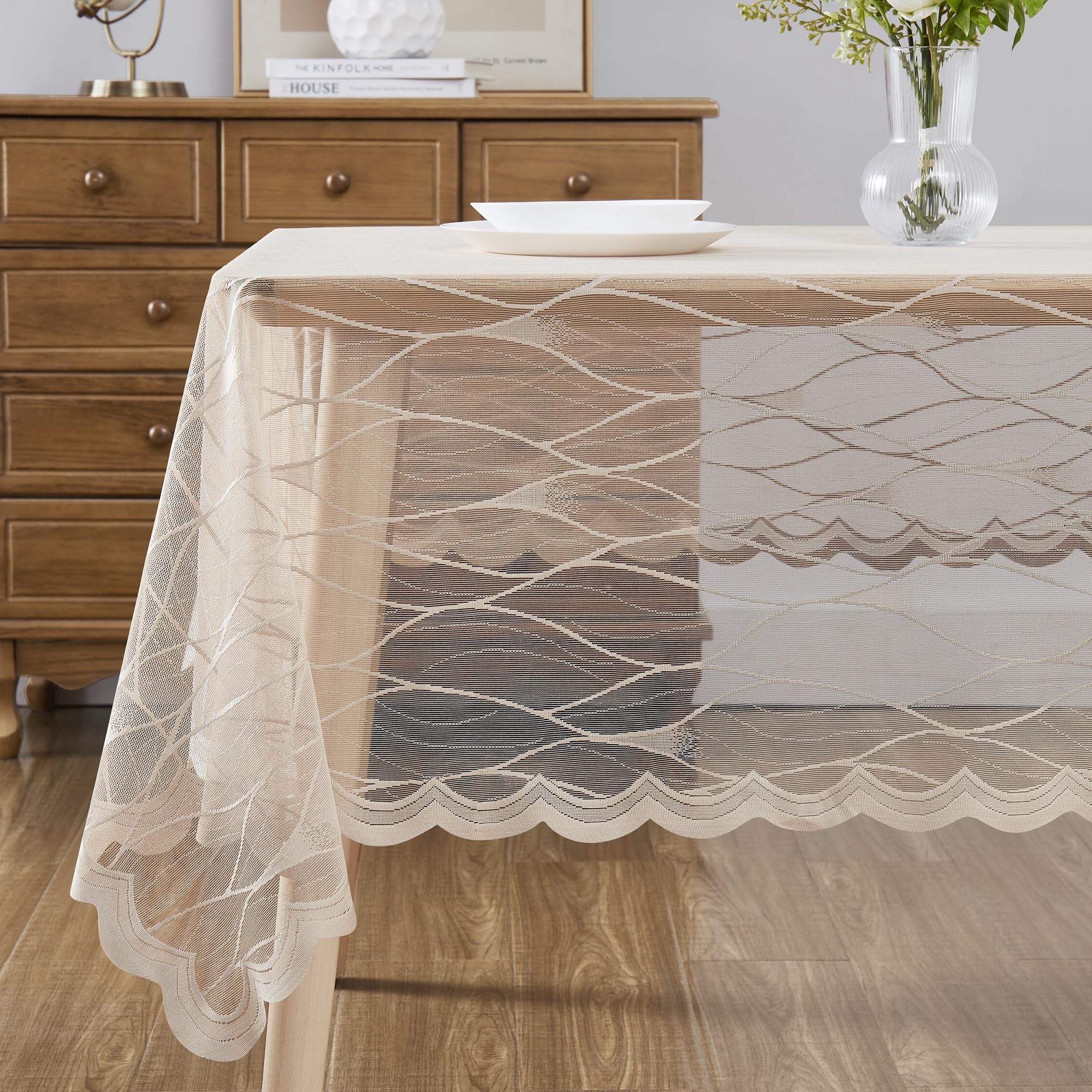 Warm Home Designs Tovaglia rettangolare 152 x 300 cm. Tovaglia color champagne con design geometrico. La