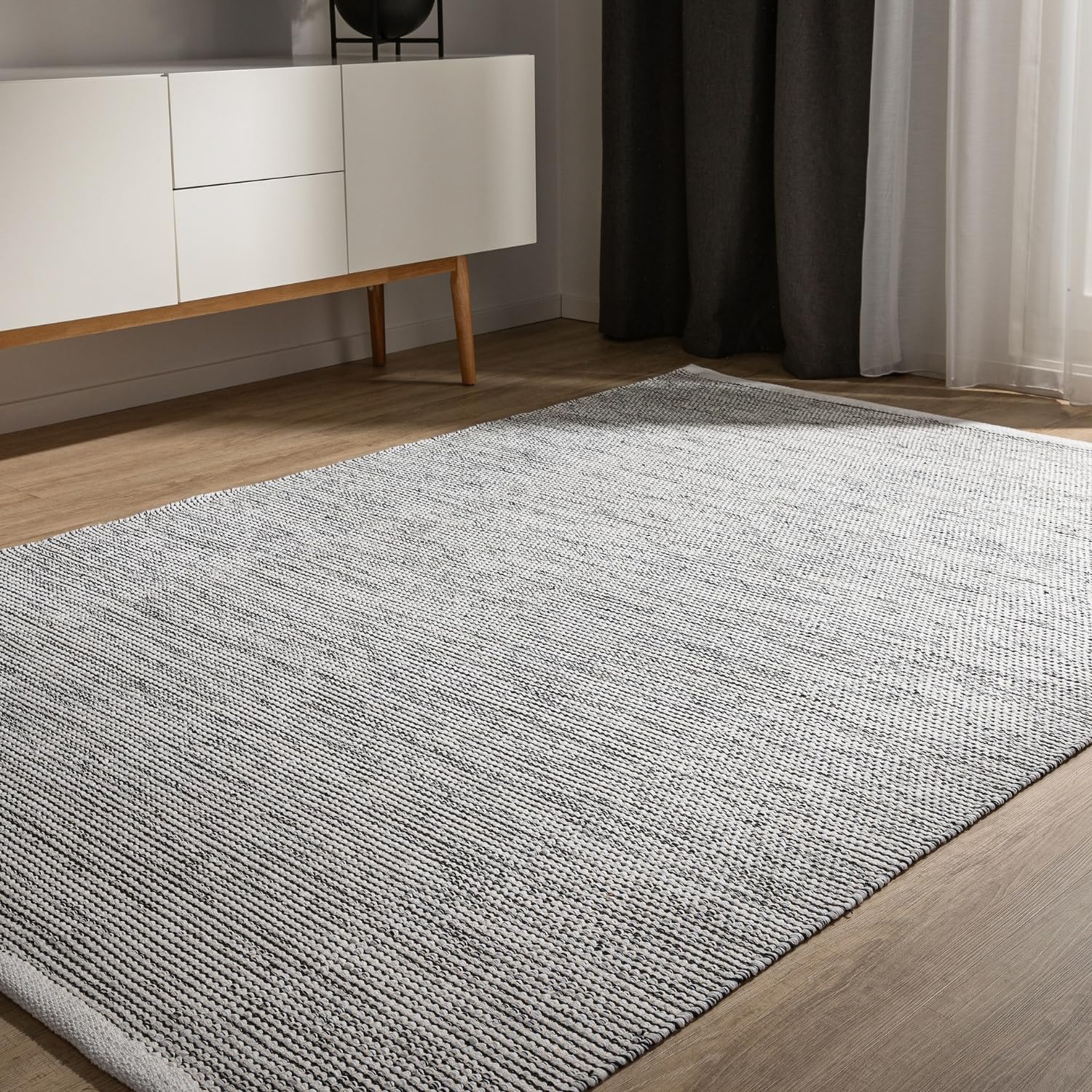 benuta Basic handgewebter Baumwollteppich Ron - Beige/Schwarz 200x290 cm - Handwebteppich aus 100% Baumwolle - Style: Uni, Minimalistisch, Natural Living - Pflegeleicht für Wohnzimmer Schlafzimmer