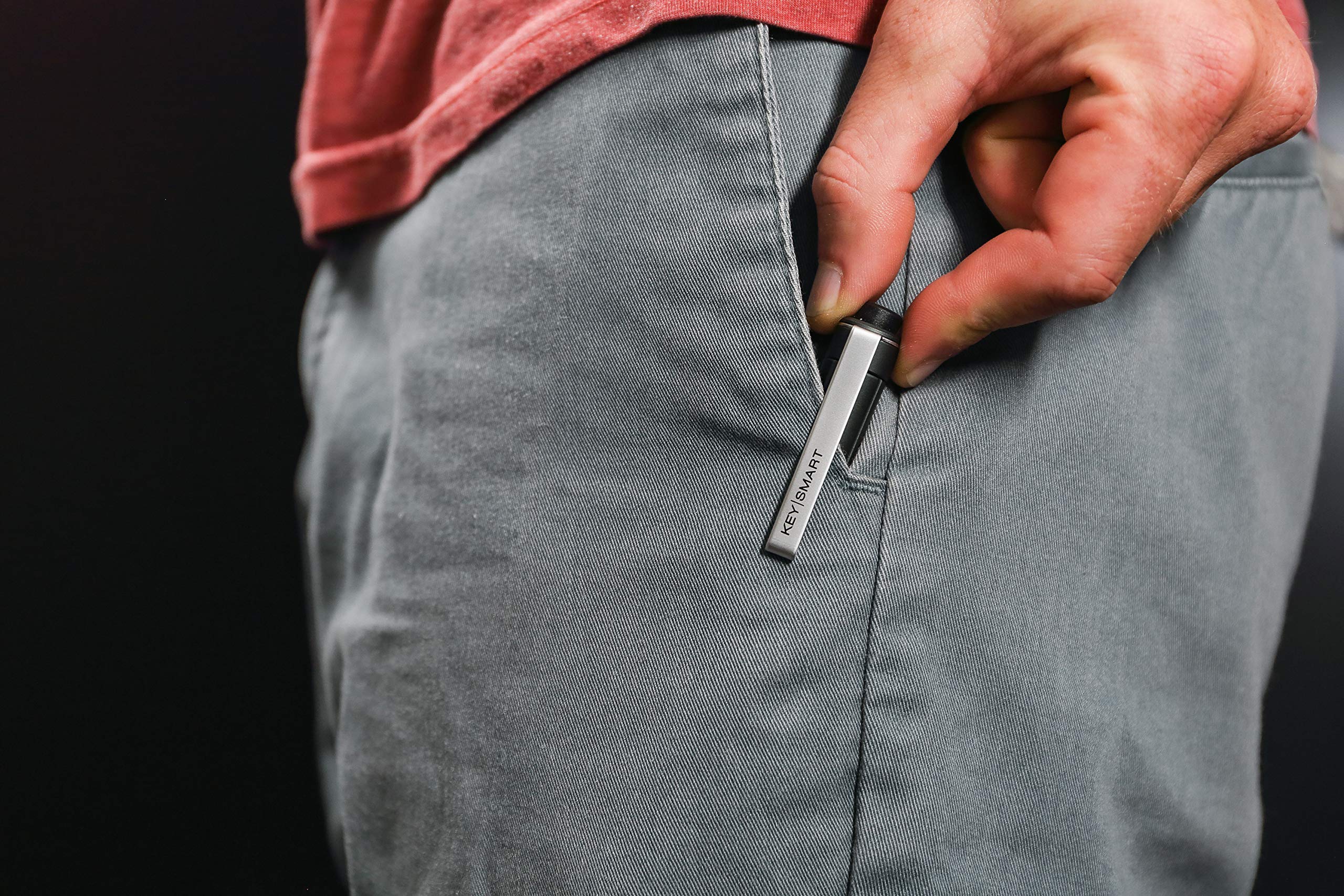 KeySmart Nano Torch XL Torcia compatta con penna messa a fuoco regolabile Nera