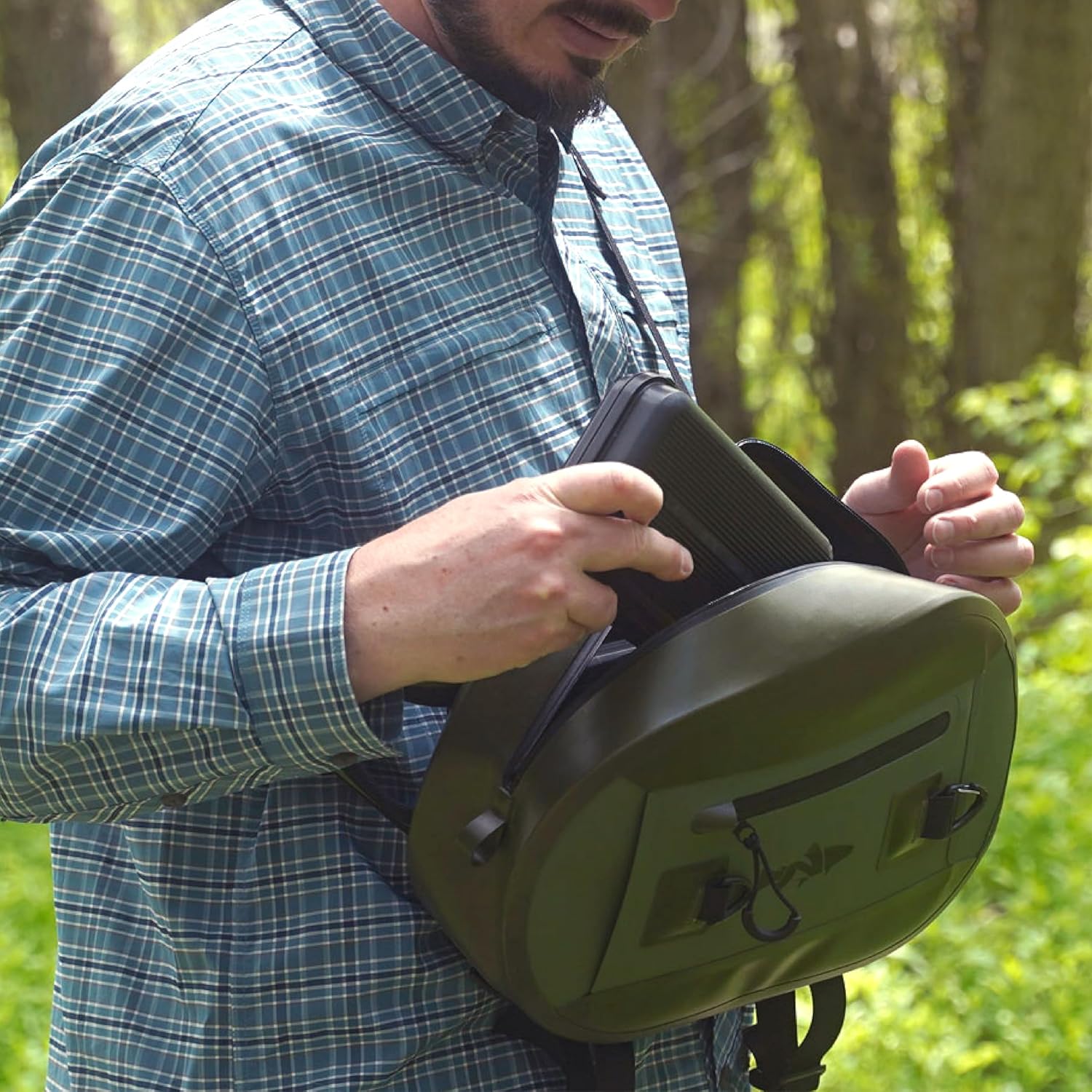 NIRVANA Waterproof Sling Pack 7.5L Fishing Bag - Image 5