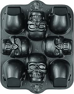 Wilton Dimensions 8-Cavity 3D Skull Pan, Mini