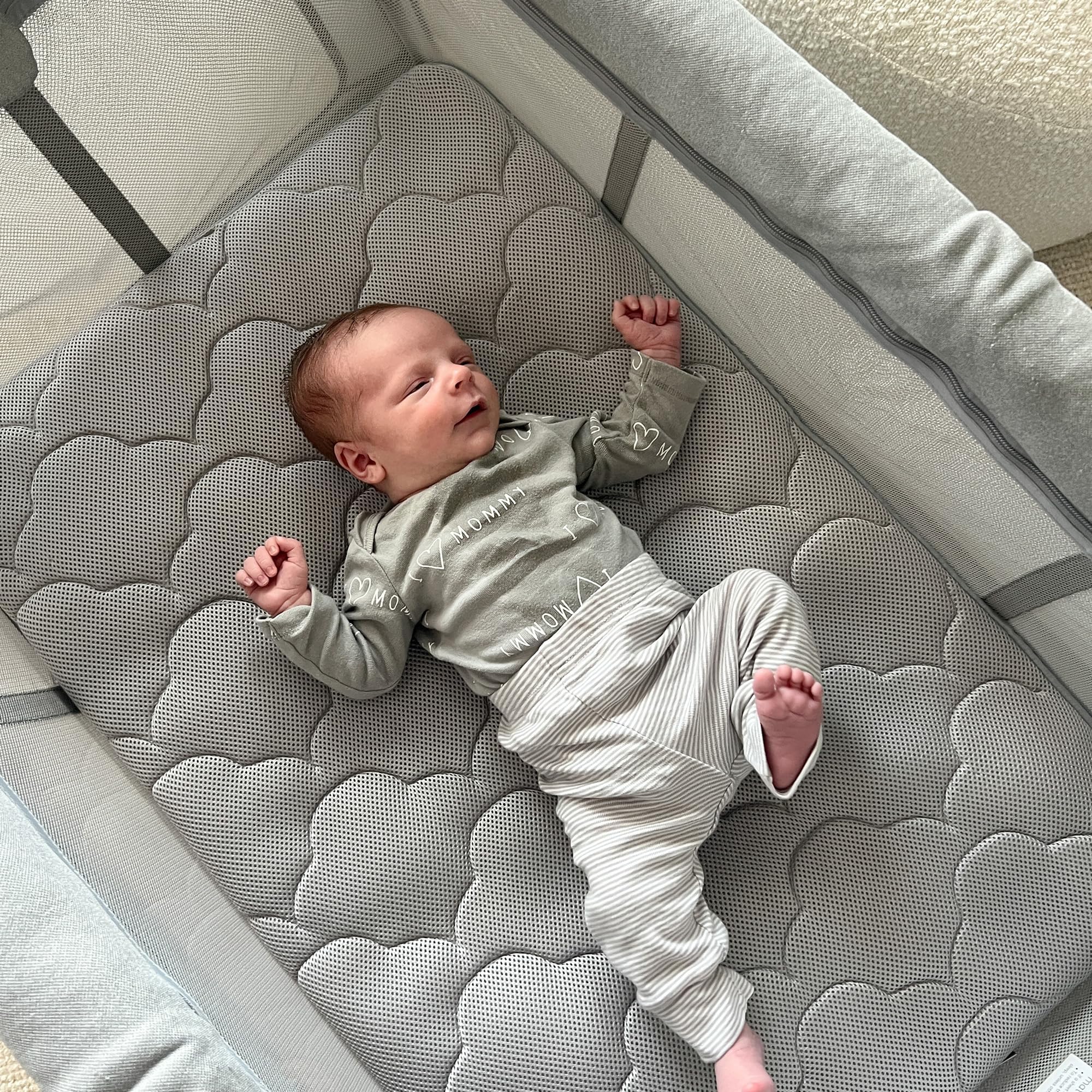 Amazon.com : Newton Baby Bassinet Insert for Travel Crib & Playard ...