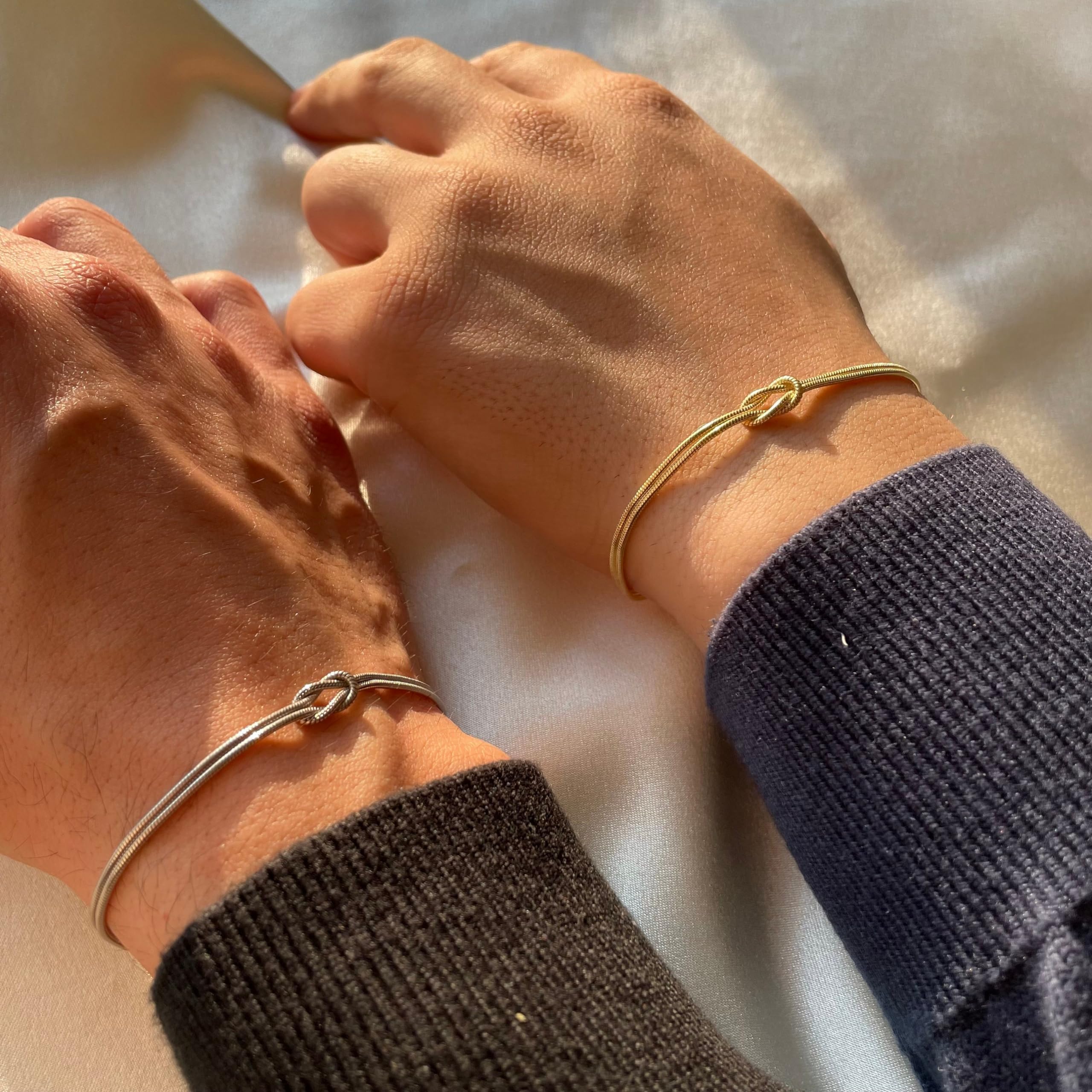 Pulseras a juego para parejas, delicada pulsera de nudo de amor chapada en oro de 14 quilates, pulsera de cadena de espiga para relación, regalos para mejor amigo, Oro amarillo, Circonita preciosa 5