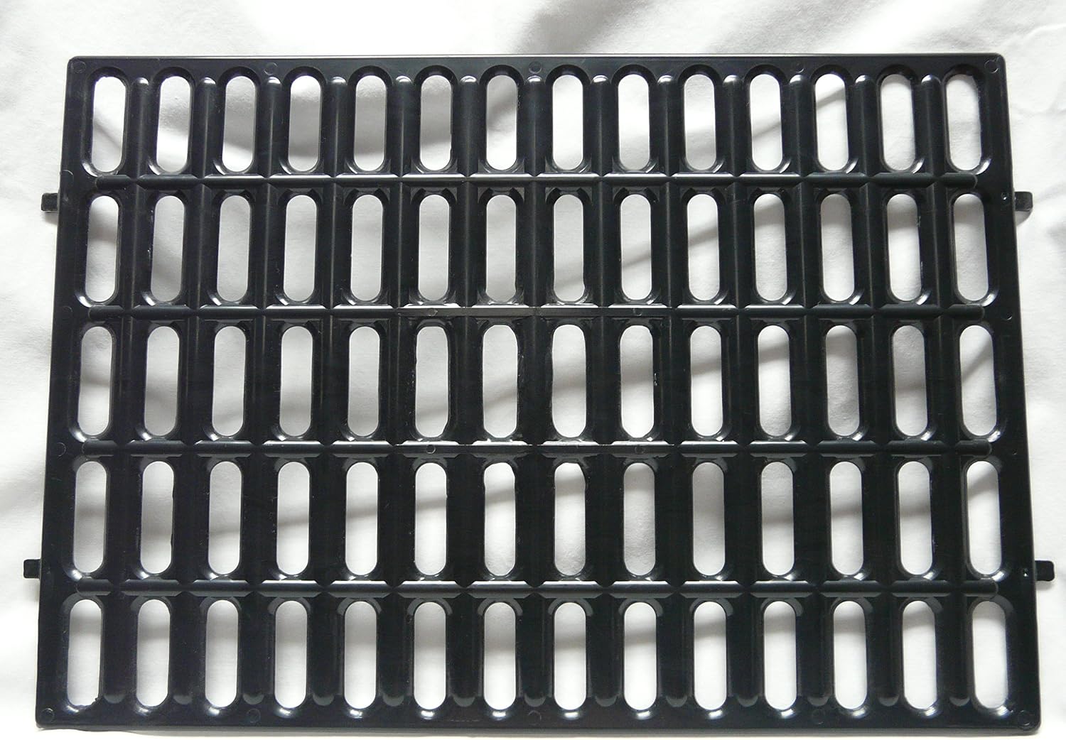 Eden Farms Mat for Rabbit cage, Plastic. Make a Wire-Floored cage Comfortable. (Black)
