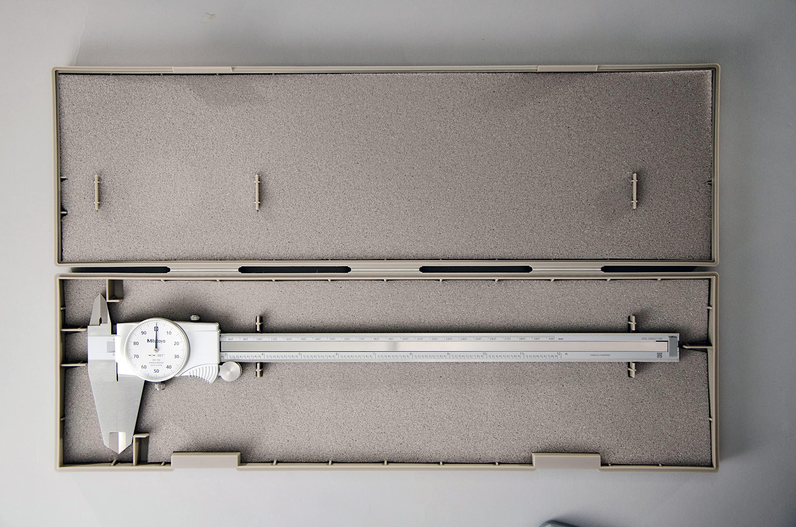 Mitutoyo Digital Caliper - Precision Measurement -3