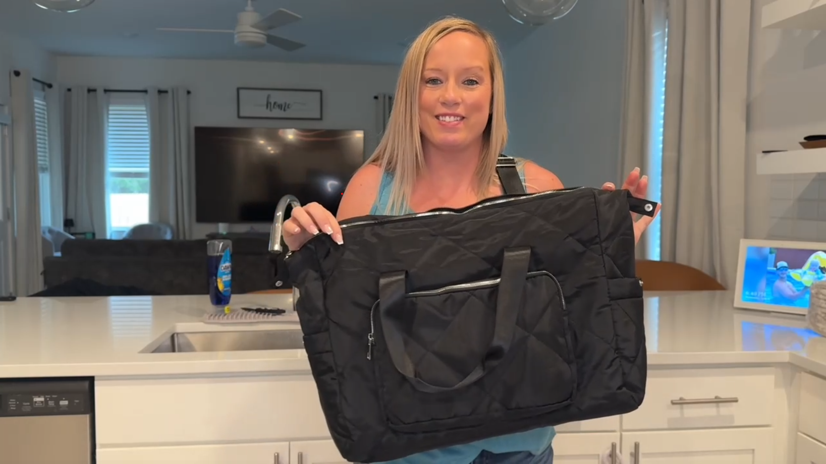 Amazon.com | Hot Pink Gym Bag for Women, 18 Inch Lightweight Puffy