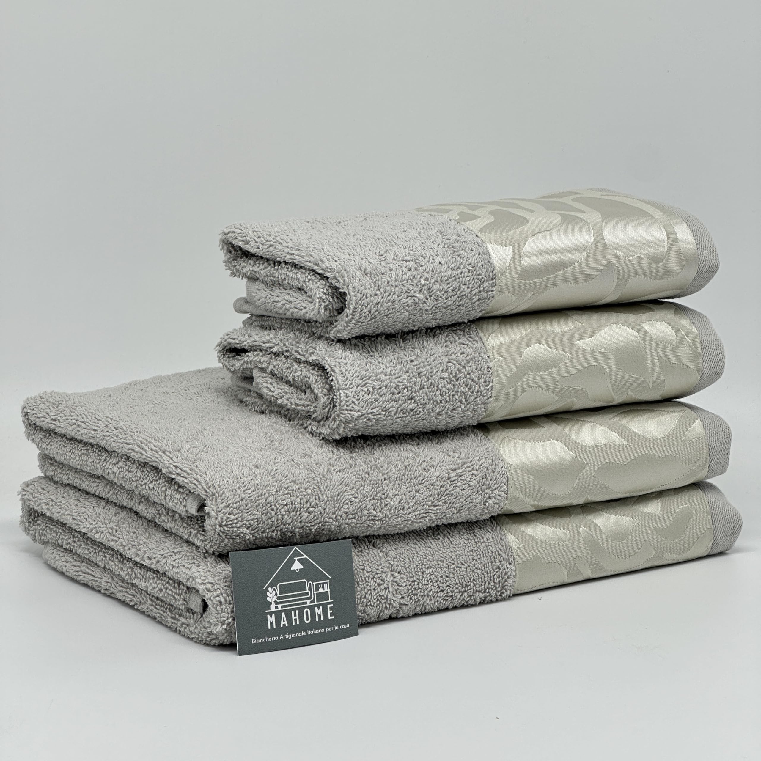 Mahome Set Asciugamani 4 Pezzi 450 Gr/m² 100% Cotone Italiano Artigianale con Balza in Jacquard | Set 2 Viso + 2 Ospite Morbidi Soffici Made in Italy (Dubai Grigio)