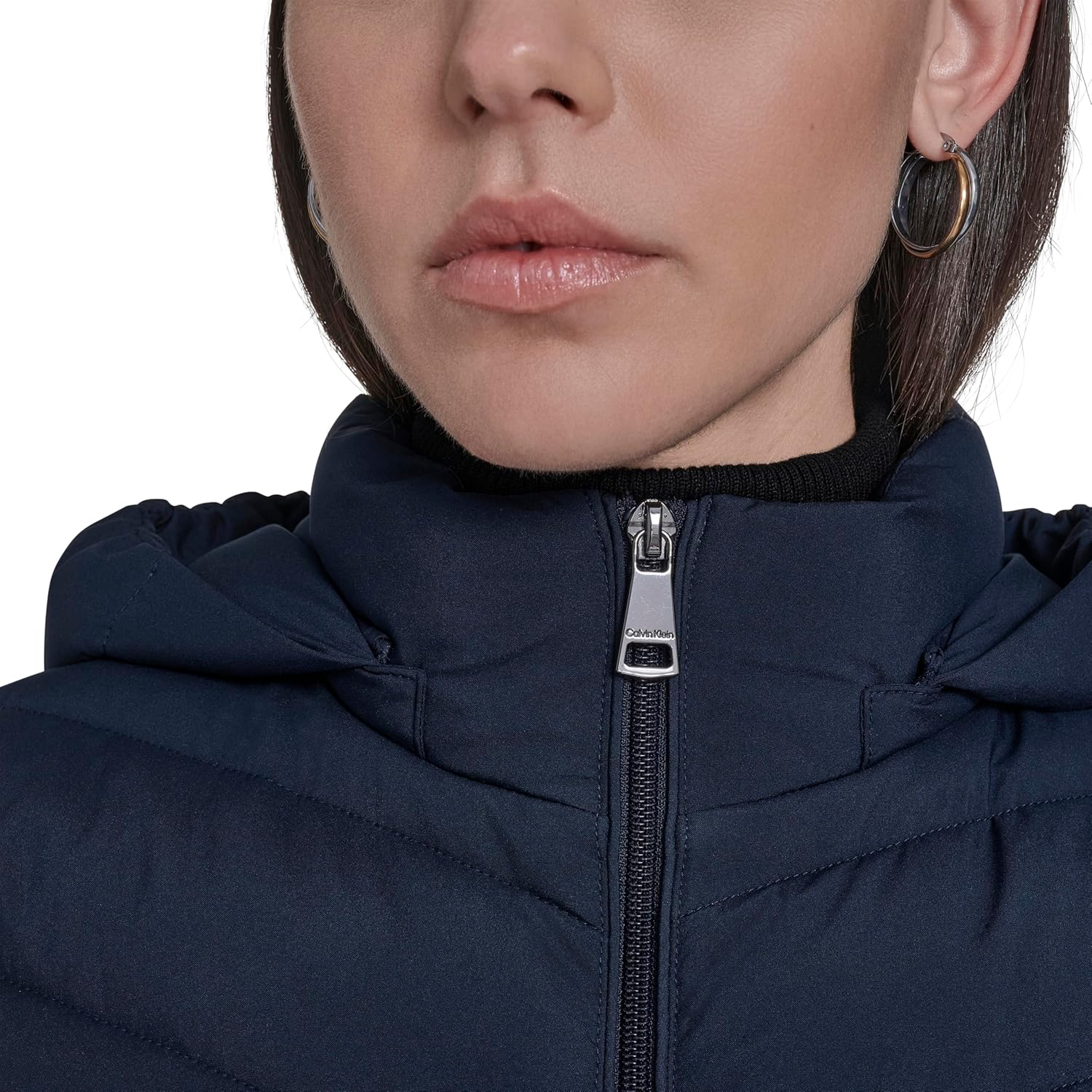 Calvin Klein Women's Lightweight Hooded Puffer Vest – Quilted Stretch Winter Outerwear With Zipper Pockets - Image 5