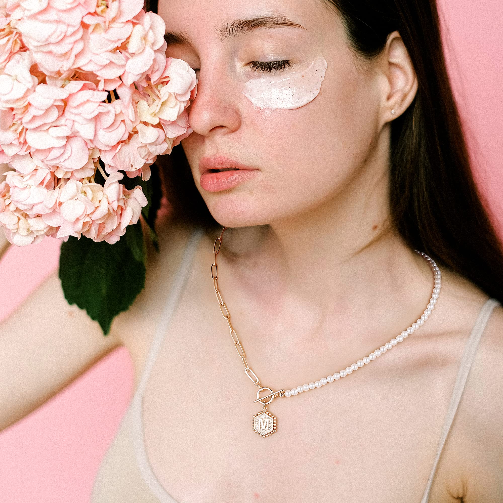 Dainty Gold Pearl Initial Necklaces for Women, 14k Gold Plated Letter Initial Necklaces for Women Trendy Dainty Paperclip Chain Toggle Clasp Hexagon Pendant Pearl Choker Necklace for Women Jewelry Gifts