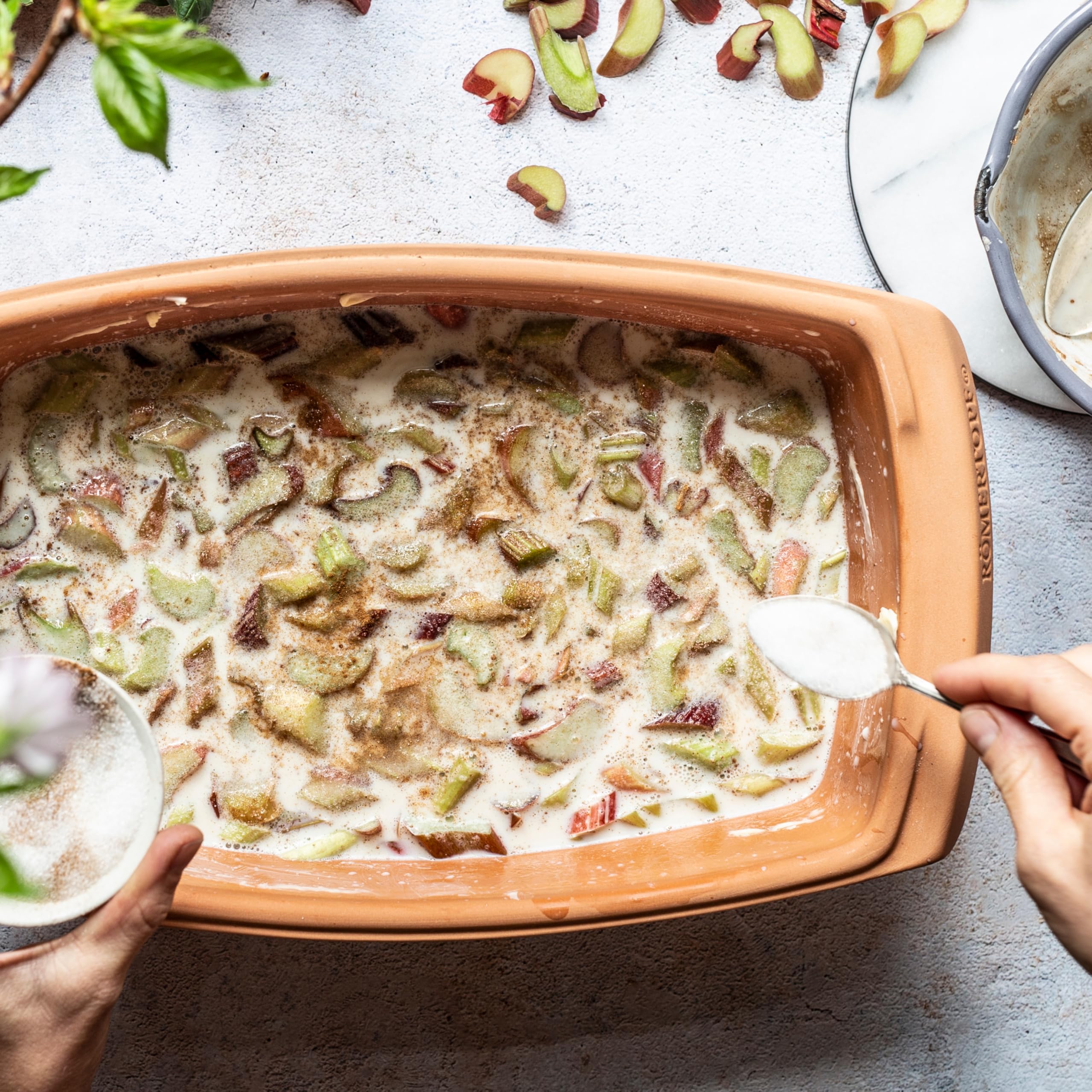 Römertopf CULINARIO Cocotte pour 4 personnes – Cocotte de 3 litres avec couvercle en céramique – Pour mijoter, rôtir et cuire à la vapeur – Passe au four