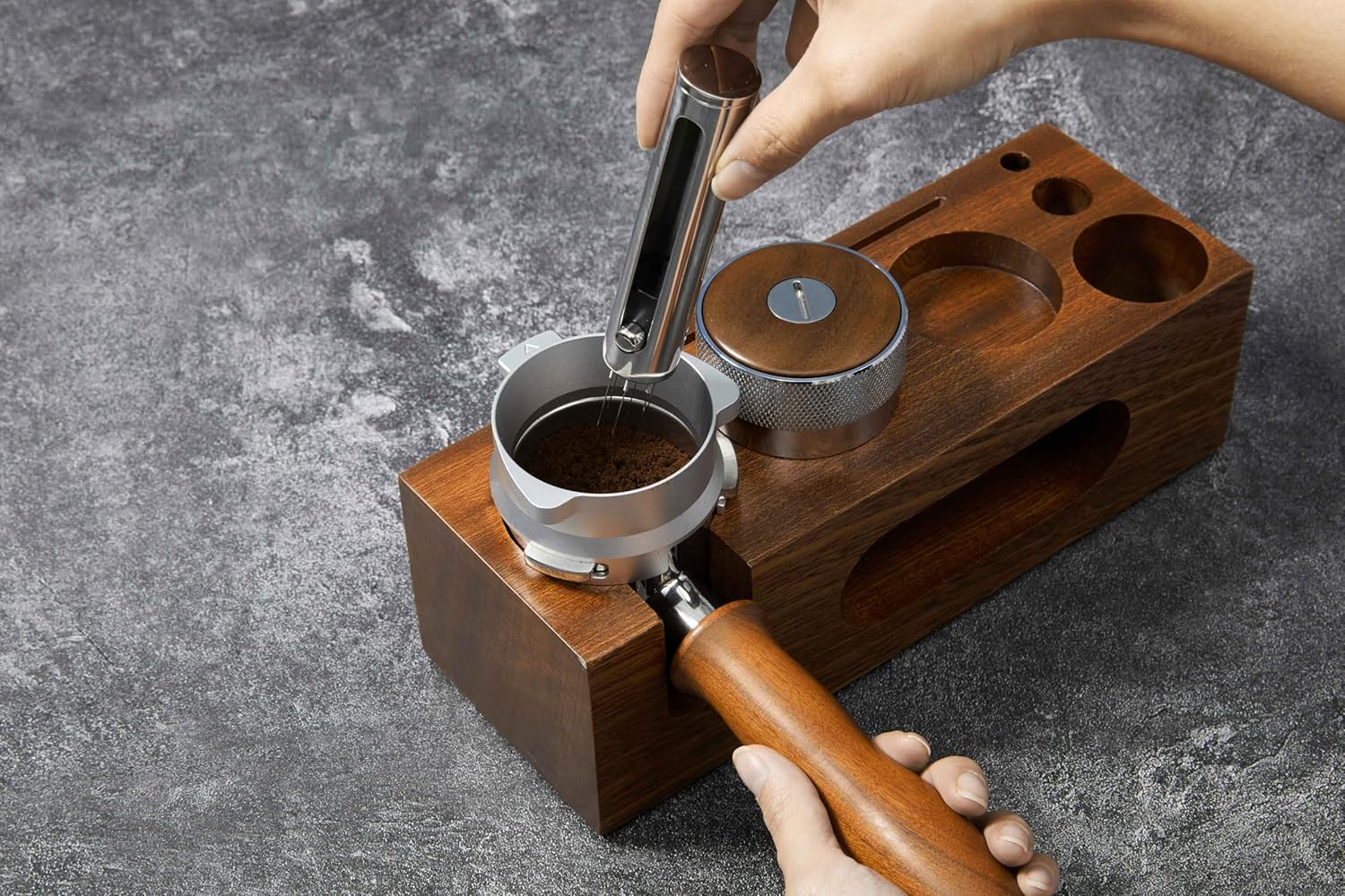 Retractable Espresso WDT Tool, 0.5mm Stainless Coffee Distribution Needles, Eliminates Clumps & Channeling, Safe Drawer Storage Magnetic Design for Home Baristas