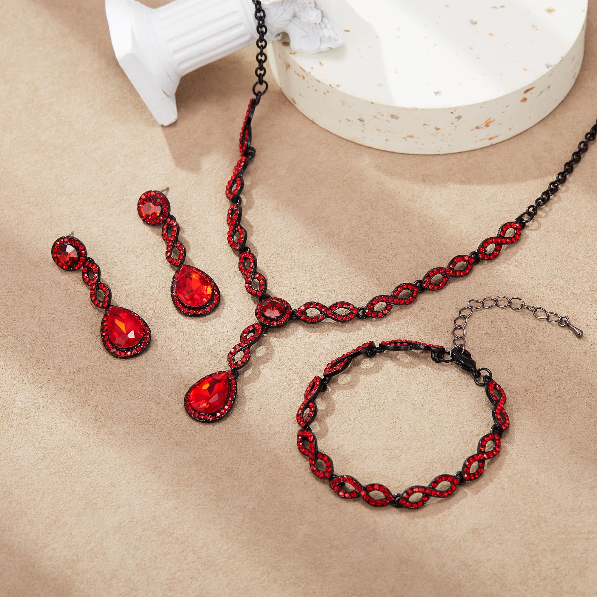 Crysdue Set di gioielli da donna a spirale con strass a forma di goccia, per matrimonio, splendido lampadario di cristallo, orecchini pendenti, bracciale e collana con ciondolo, set per feste di fine