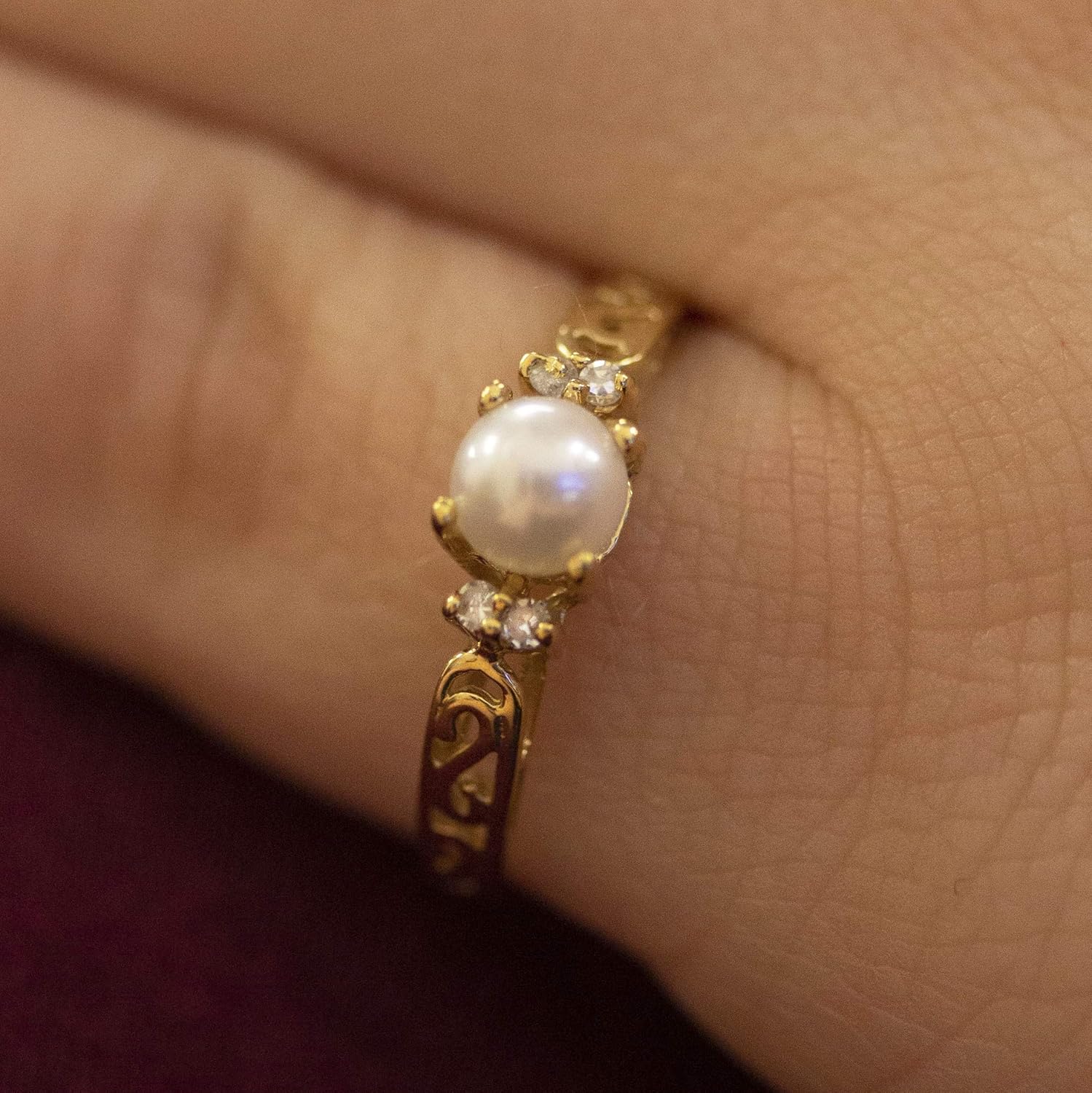 10k Yellow Gold Freshwater Cultured Pearl And Diamond Ring
