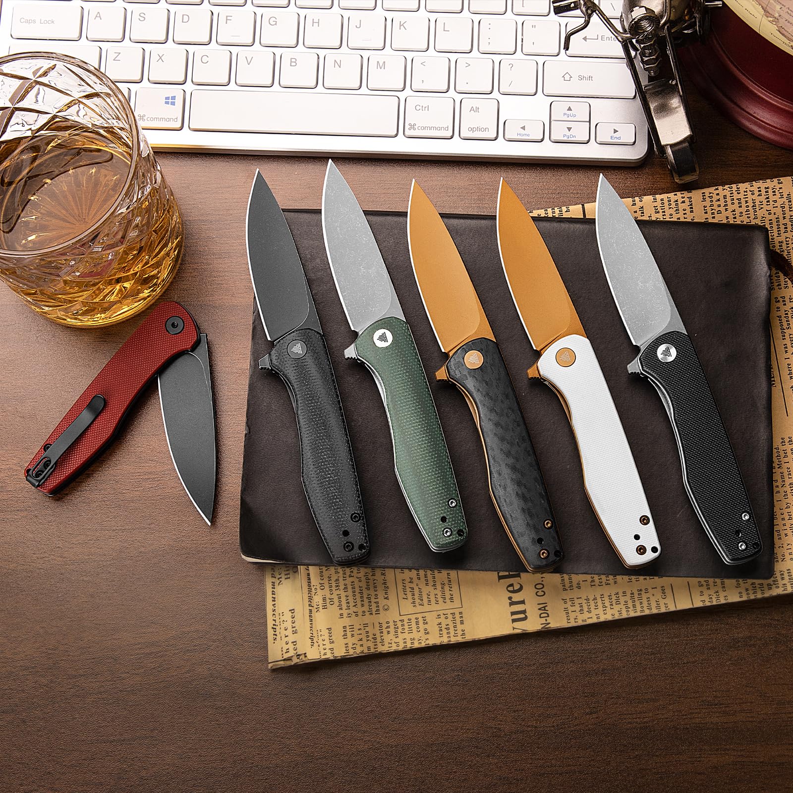 TRIVISA Couteaux Pliant, Hummingbird-RG, Couteau de Poche avec Manche en G10 Rouge, Lame en Acier 14C28N de 75 mm